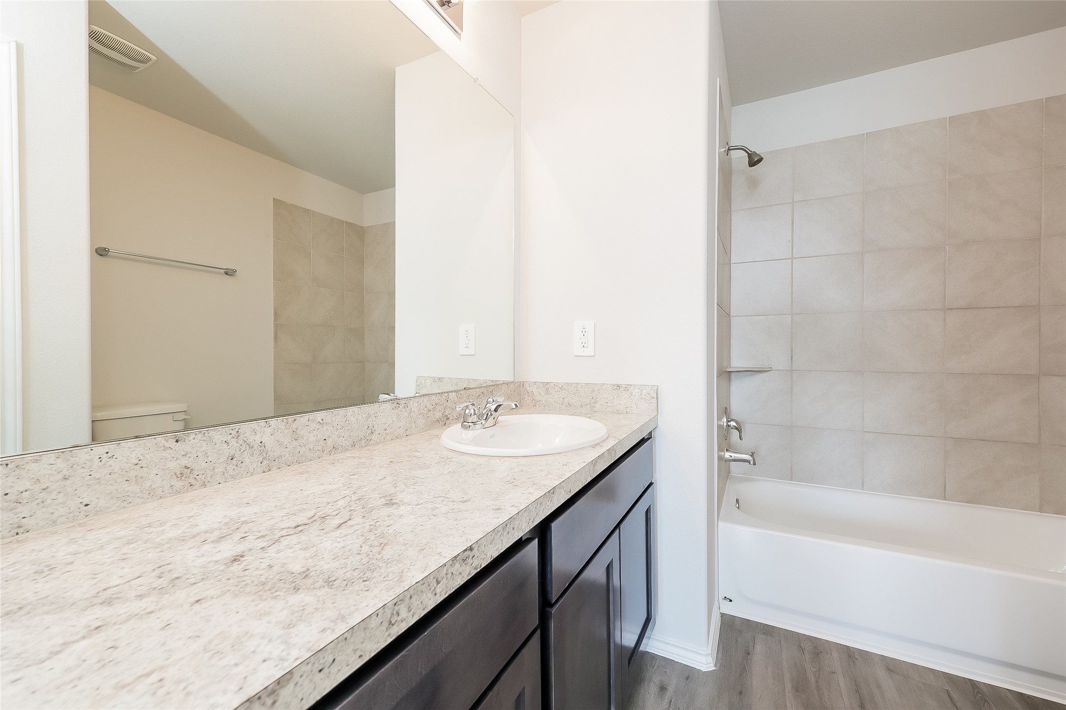 943 Imperial Heights Drive Property Photo 8