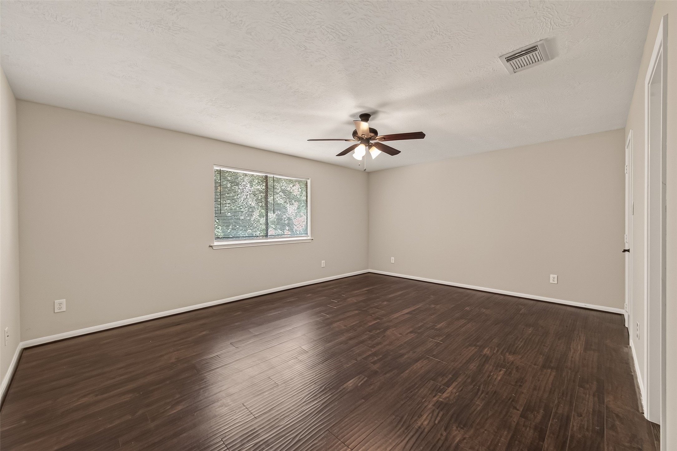 6021 Whispering Lakes Drive Property Photo 36