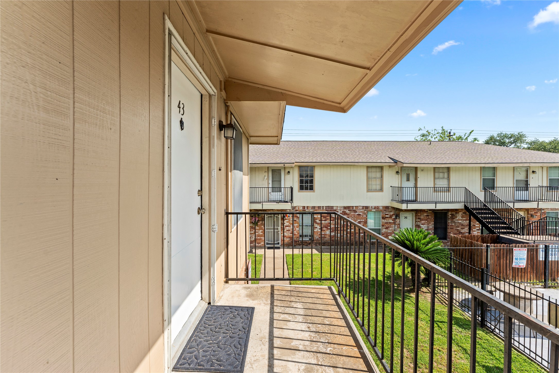 3316 Burke Road 43 Property Photo 17