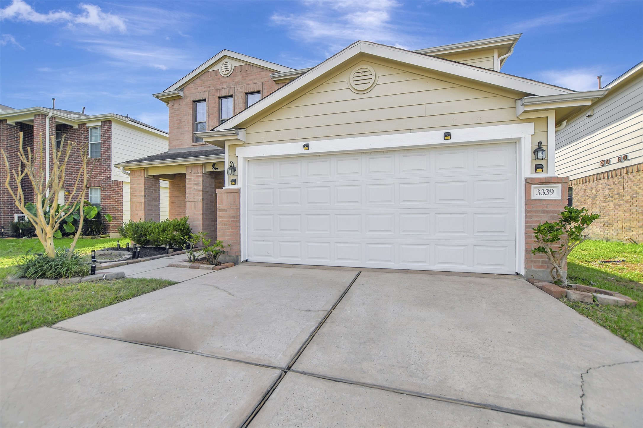 3339 Legends Shadow Drive Property Photo 2
