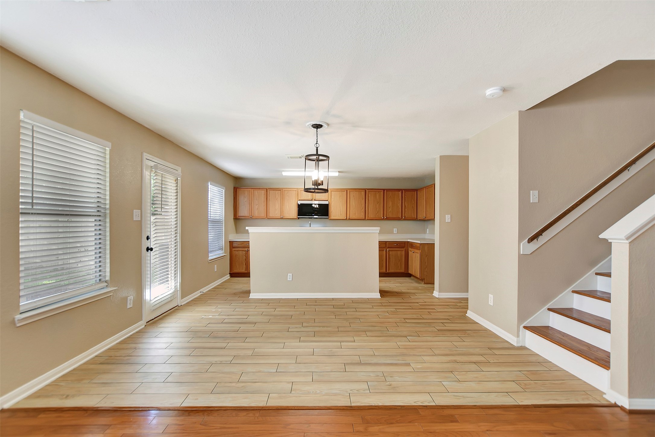 3339 Legends Shadow Drive Property Photo 13
