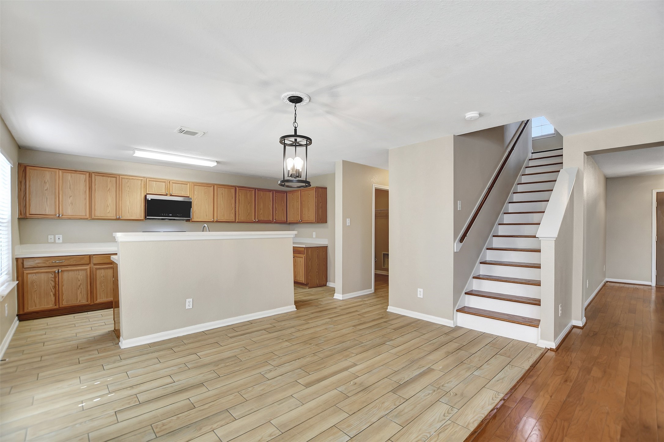 3339 Legends Shadow Drive Property Photo 15
