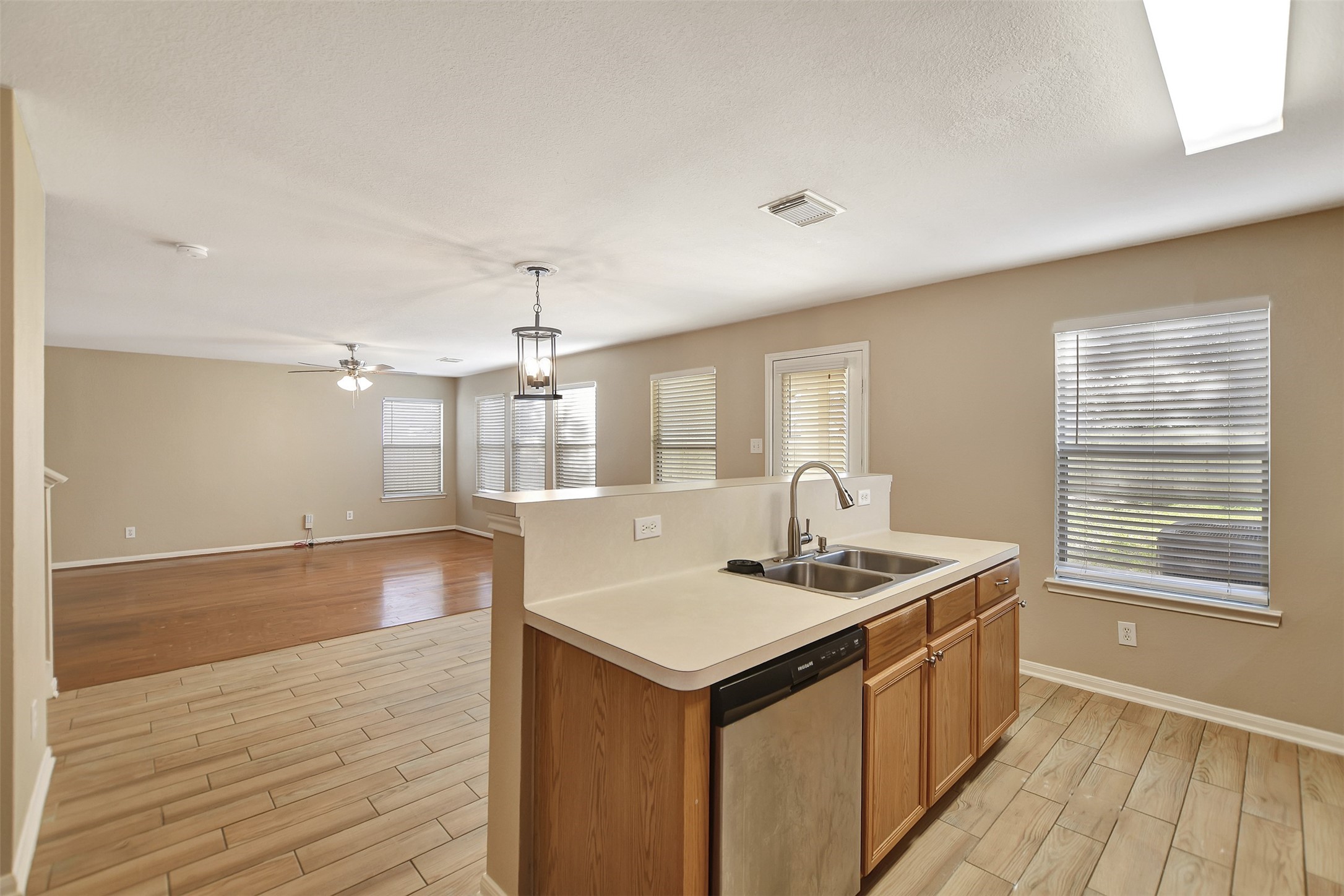 3339 Legends Shadow Drive Property Photo 20