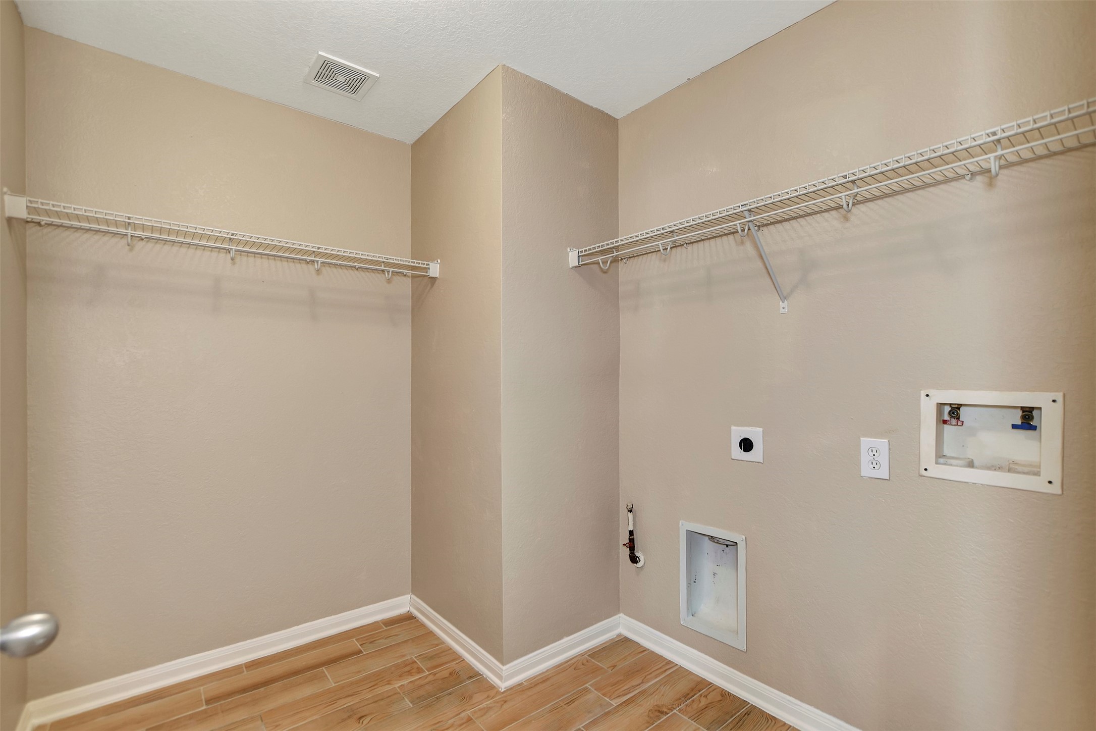 3339 Legends Shadow Drive Property Photo 23