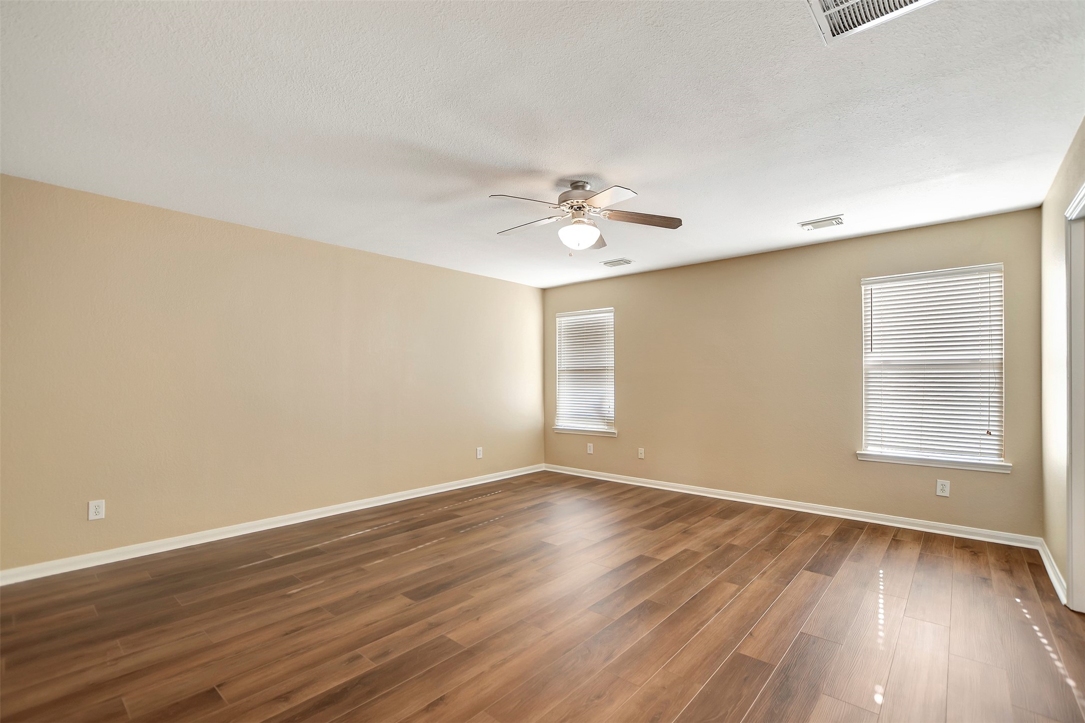 3339 Legends Shadow Drive Property Photo 29