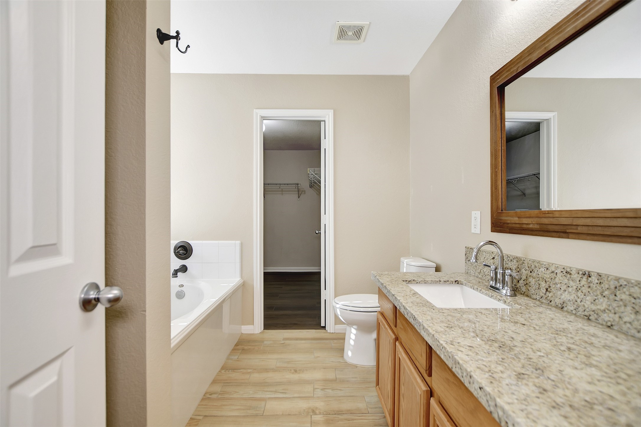 3339 Legends Shadow Drive Property Photo 32