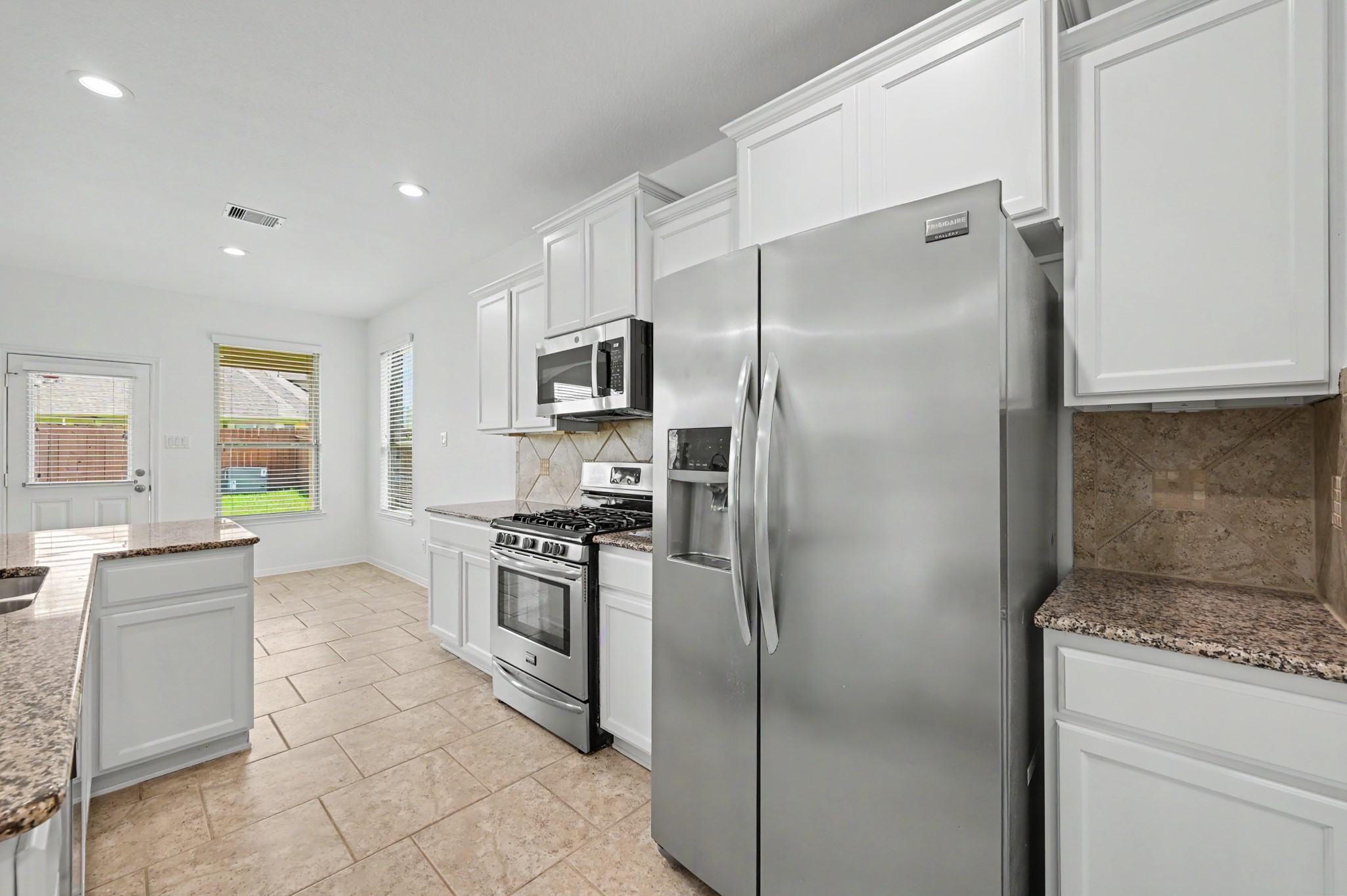 22410 Ebbets Field Drive Property Photo 17