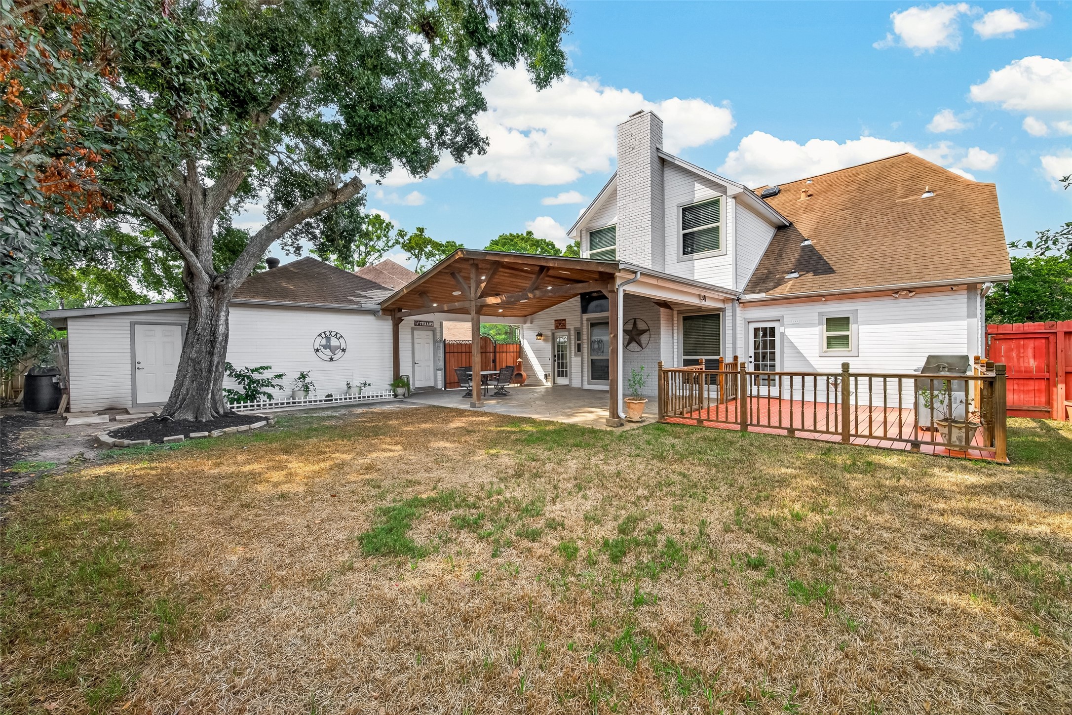 18331 Longcliffe Drive Property Photo 49
