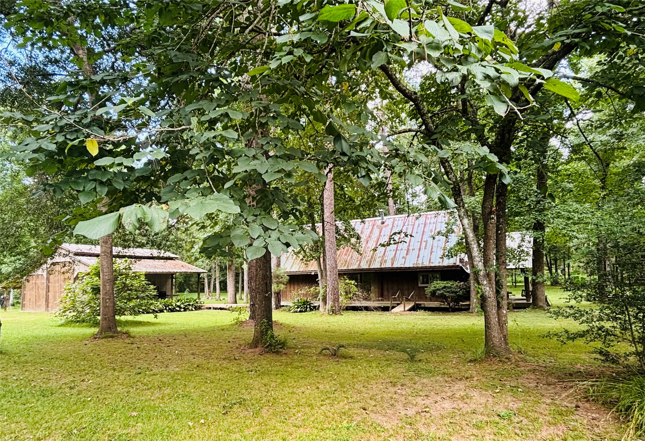 141 Walnut Loop Loop Property Photo 3