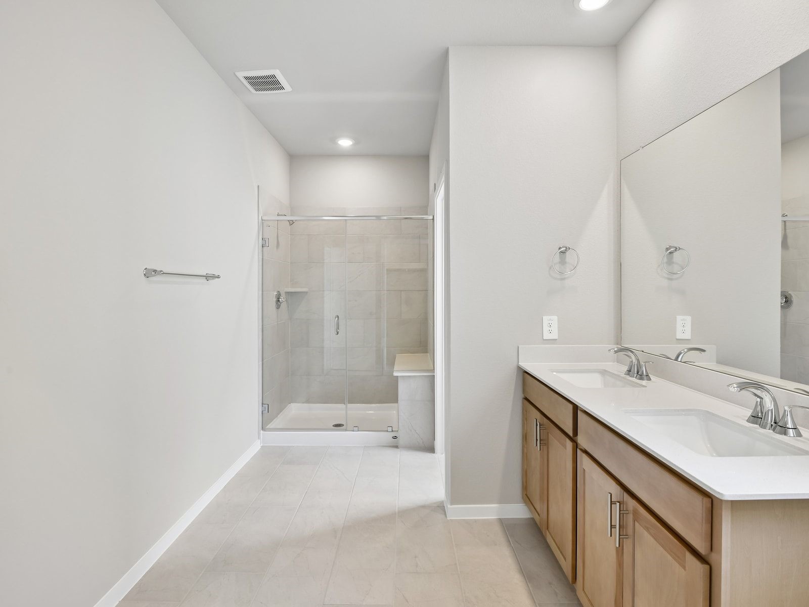 1015 Cedar Place Lane Property Photo 32