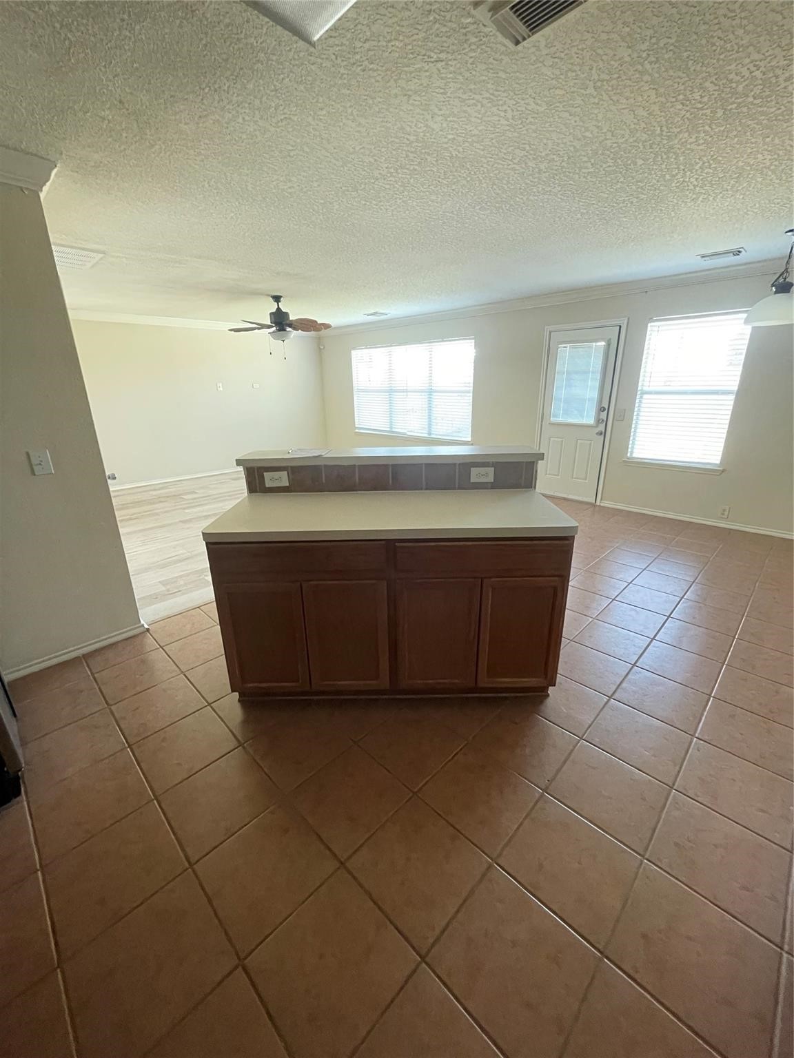 10506 Sugar Trace Drive Property Photo 5