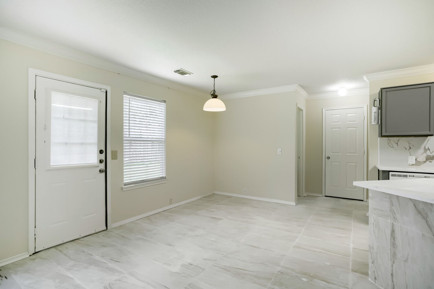 10506 Sugar Trace Drive Property Photo 15