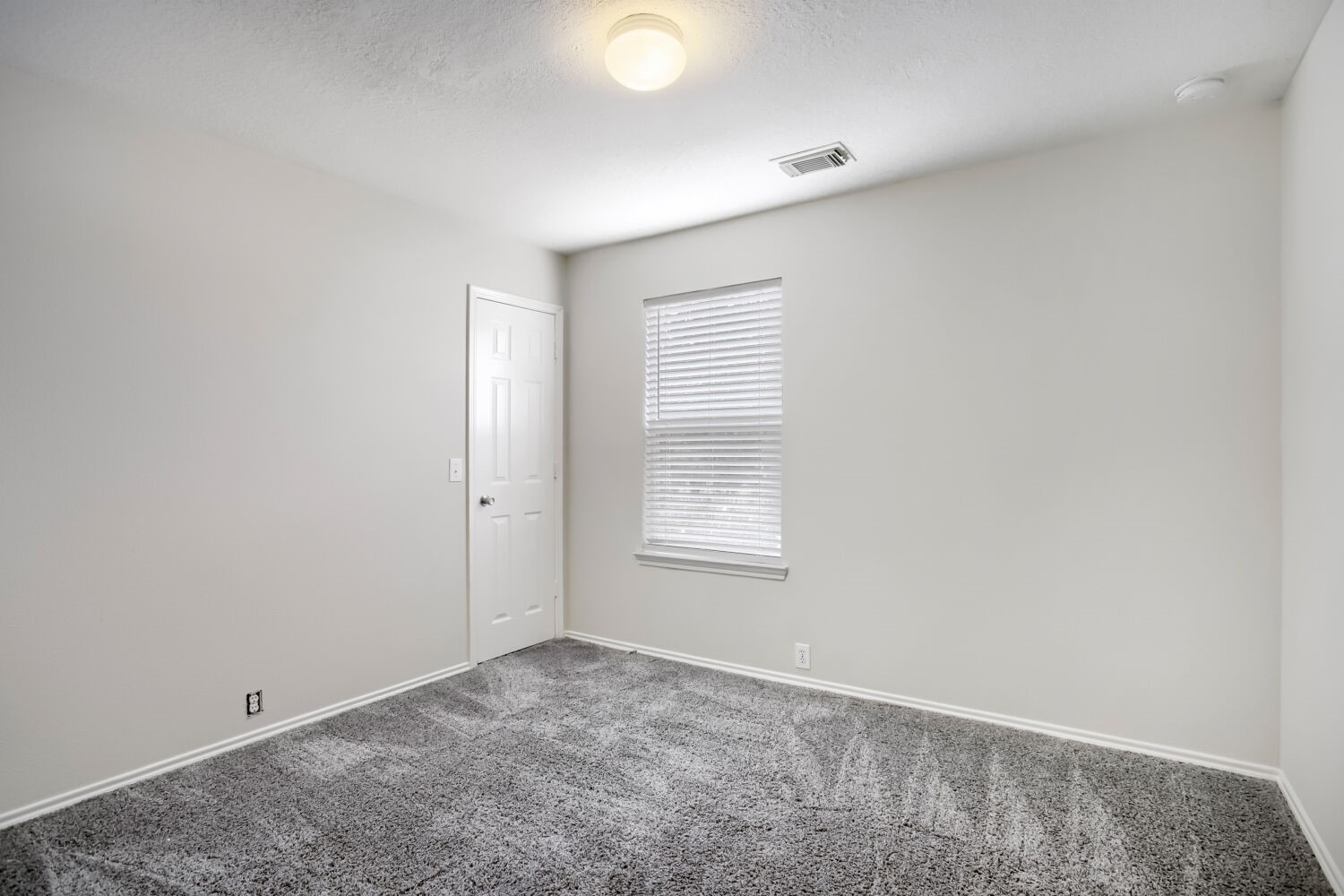 10506 Sugar Trace Drive Property Photo 23
