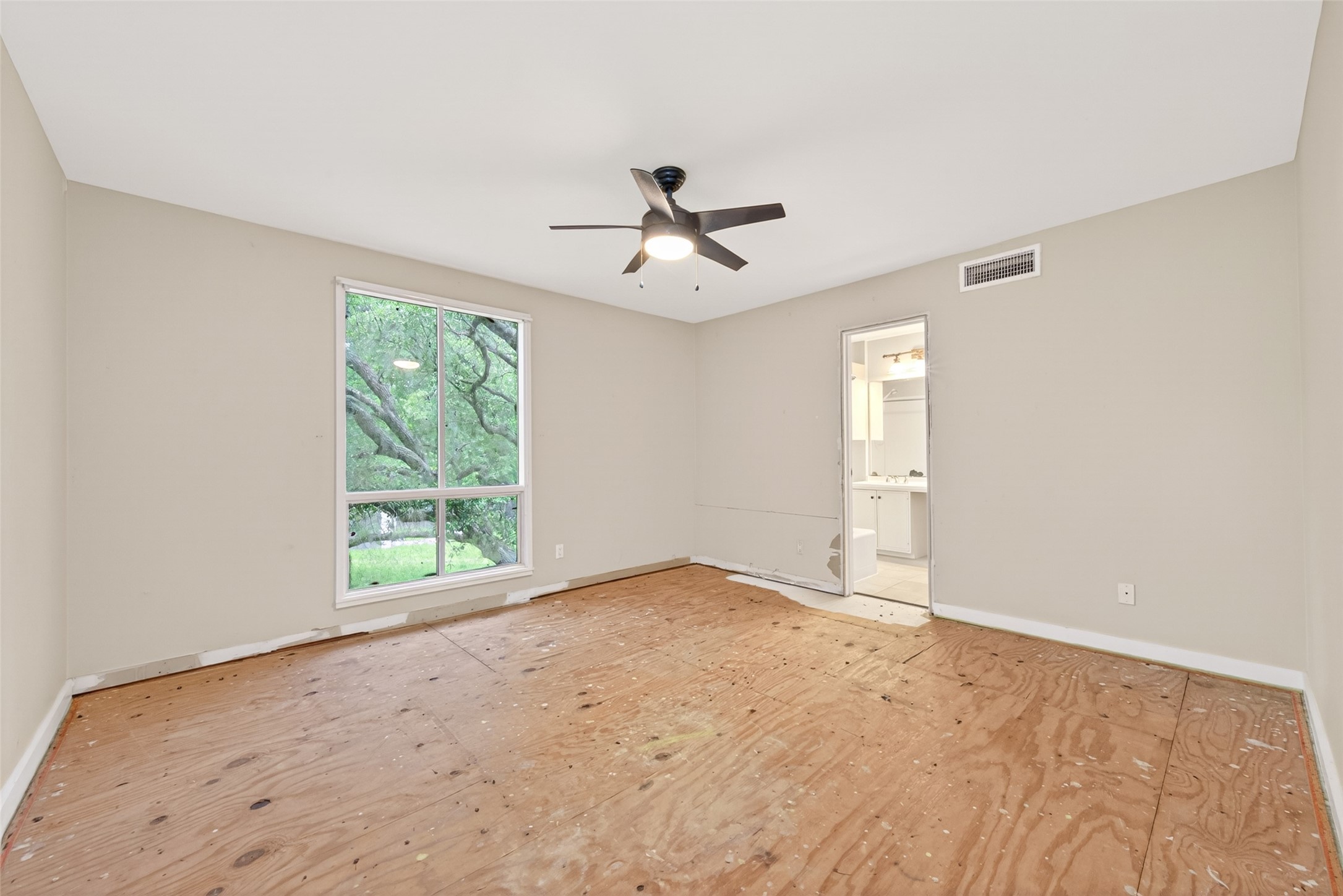 219 Cardinal Drive Property Photo 22
