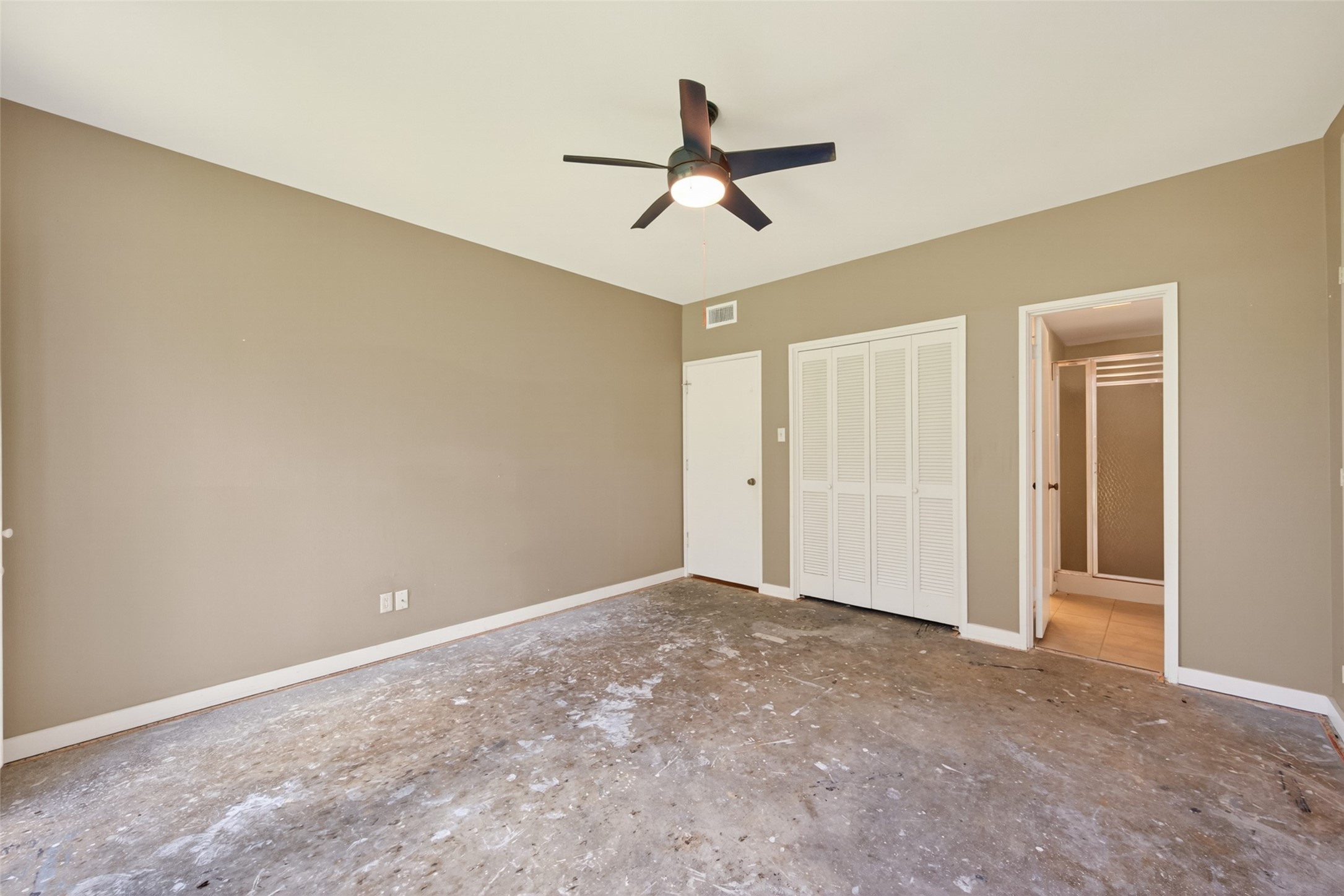 219 Cardinal Drive Property Photo 29