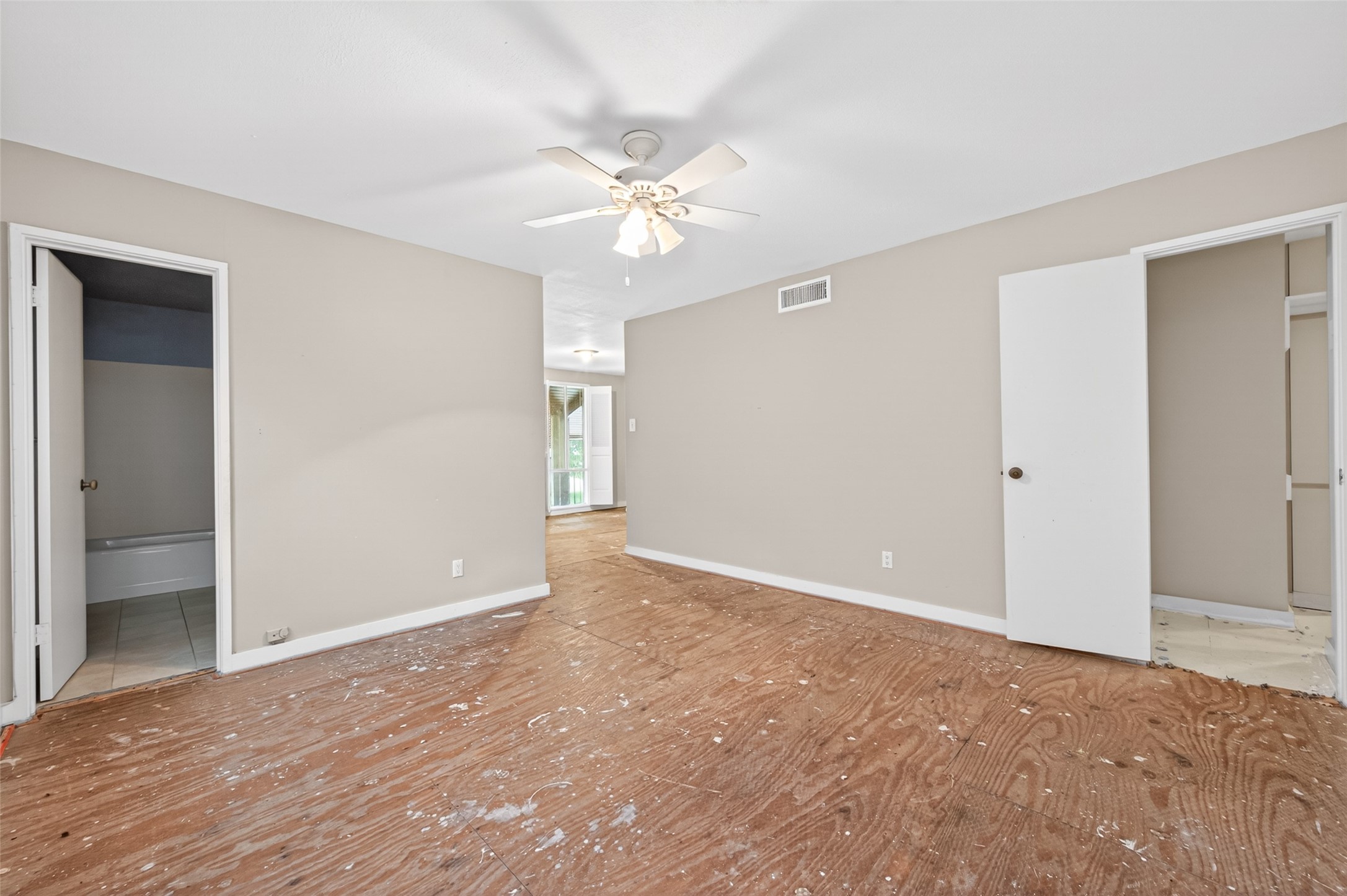 219 Cardinal Drive Property Photo 32