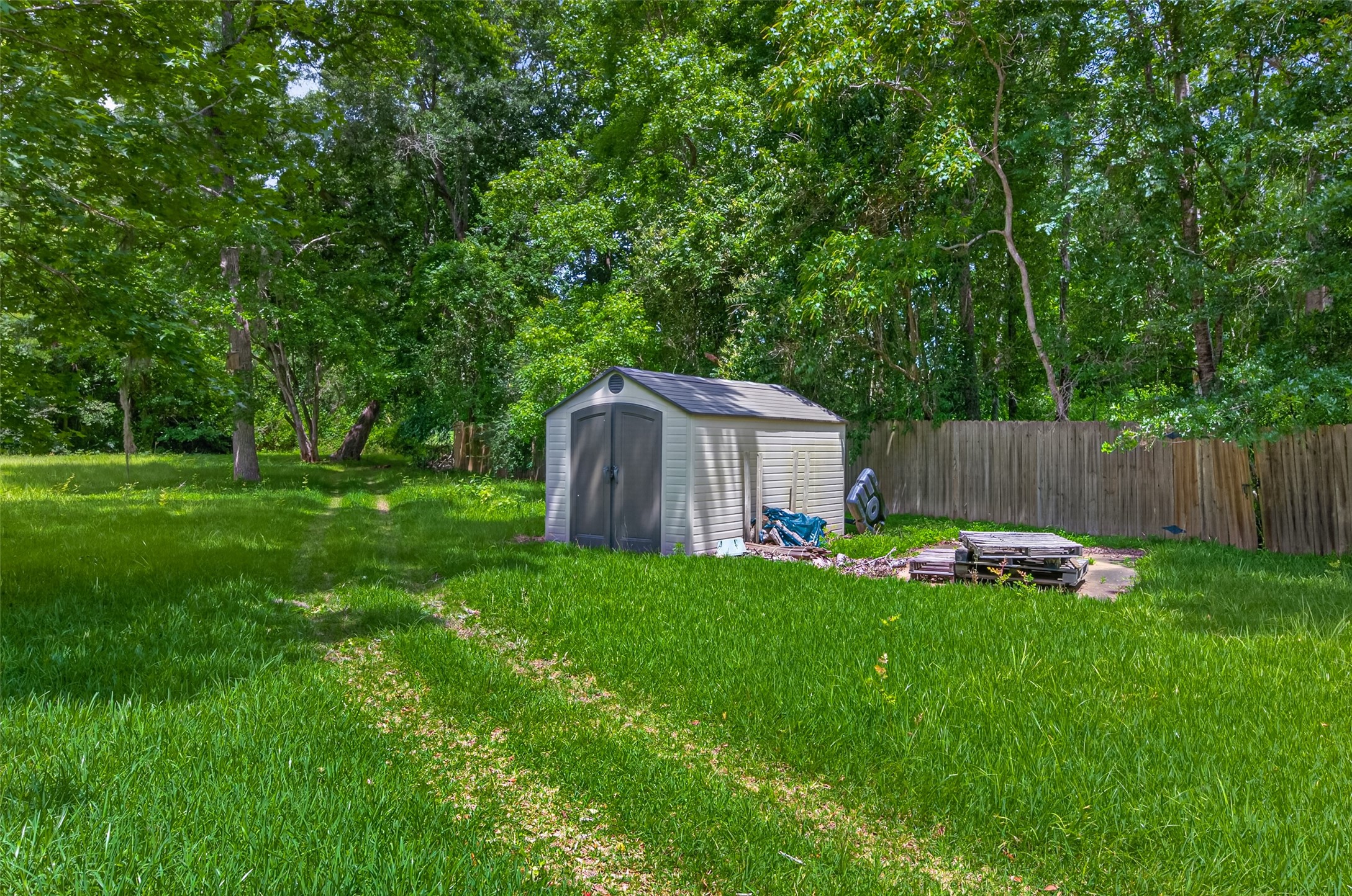 219 Cardinal Drive Property Photo 43