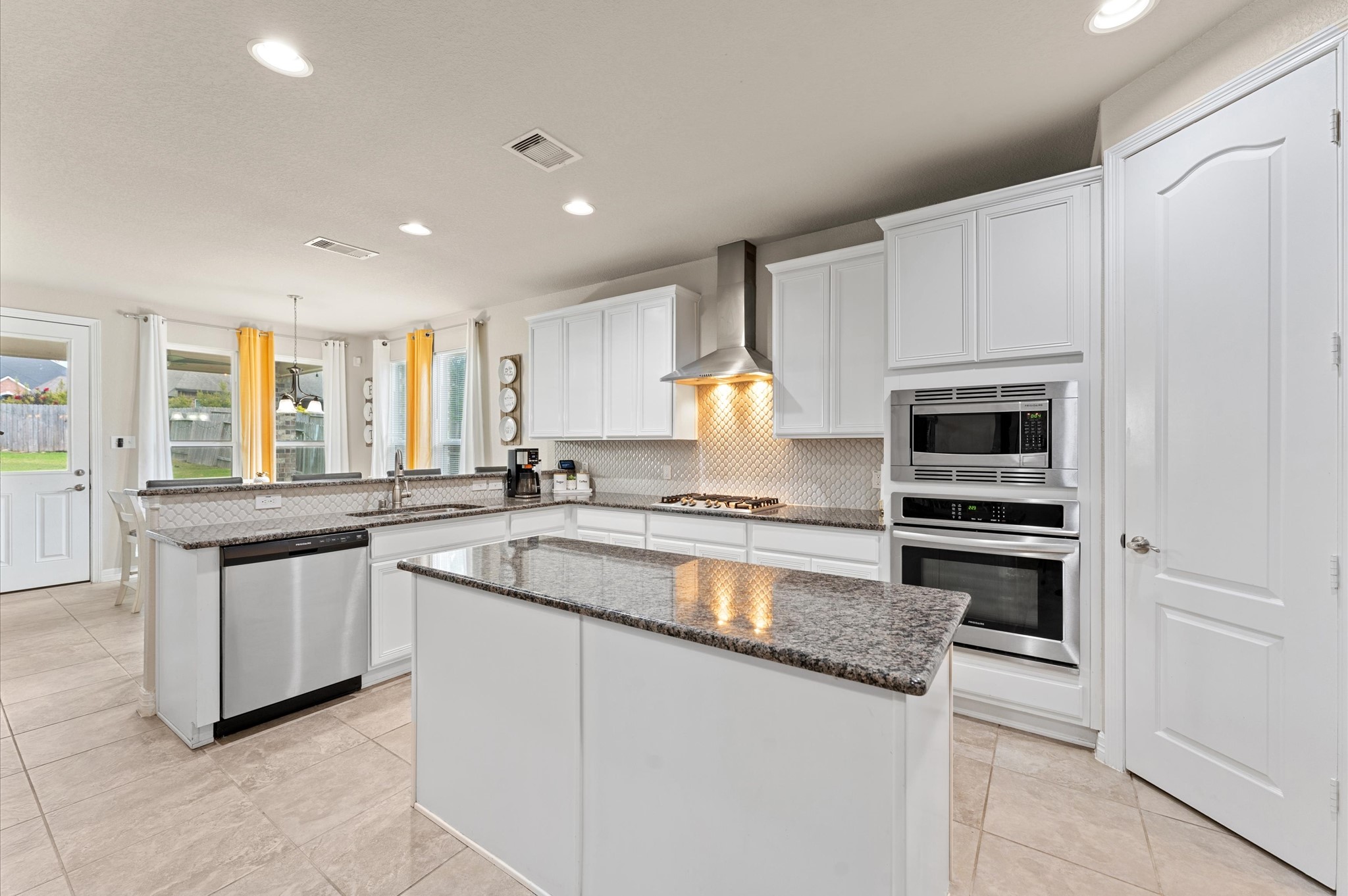 2018 Brookmont Drive Property Photo 15