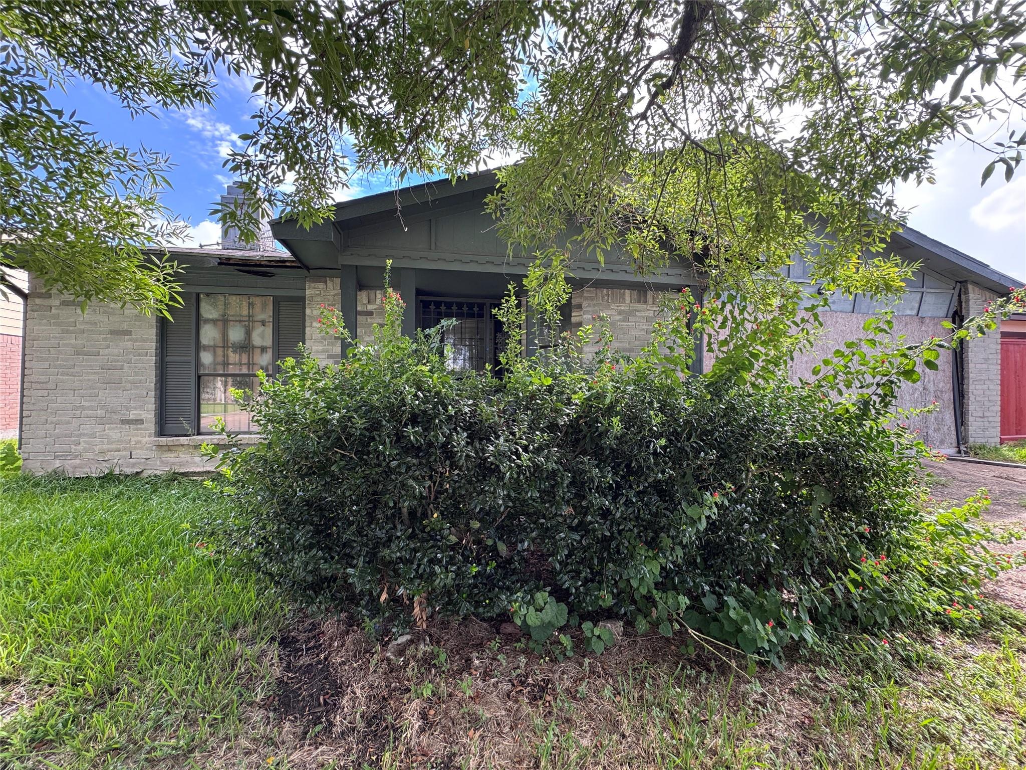 14138 Dartwood Drive, Houston Tx 77049 Property Photo 3