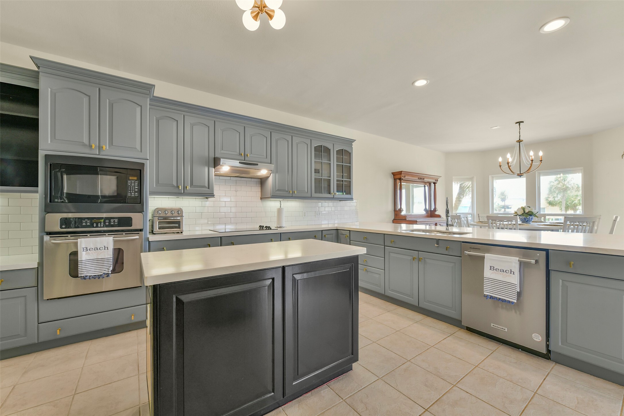 4115 Buccaneer Boulevard Property Photo 1
