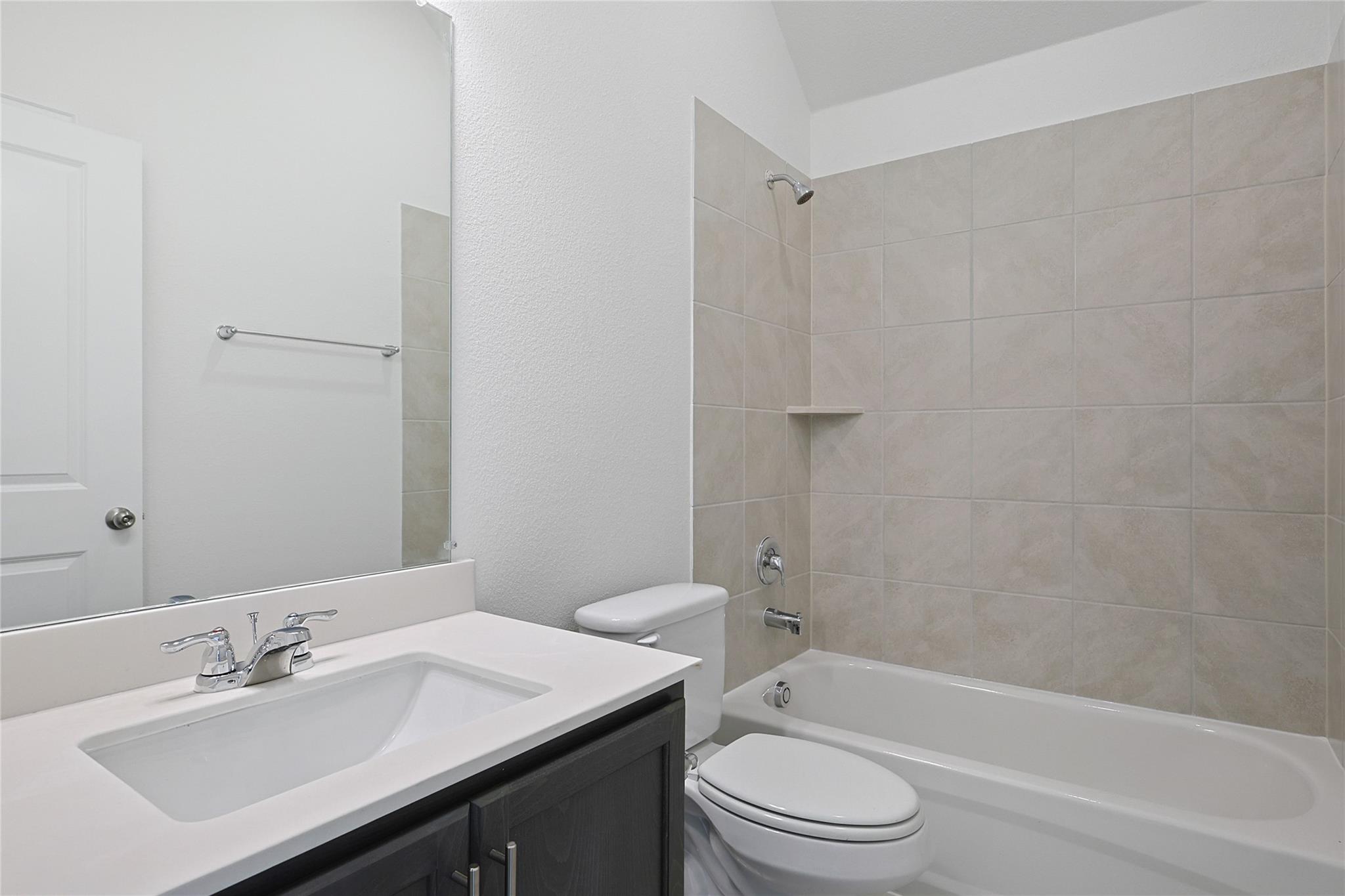 2927 Hazel Meadows Lane, Iowa Colony Tx 77583 Property Photo 10