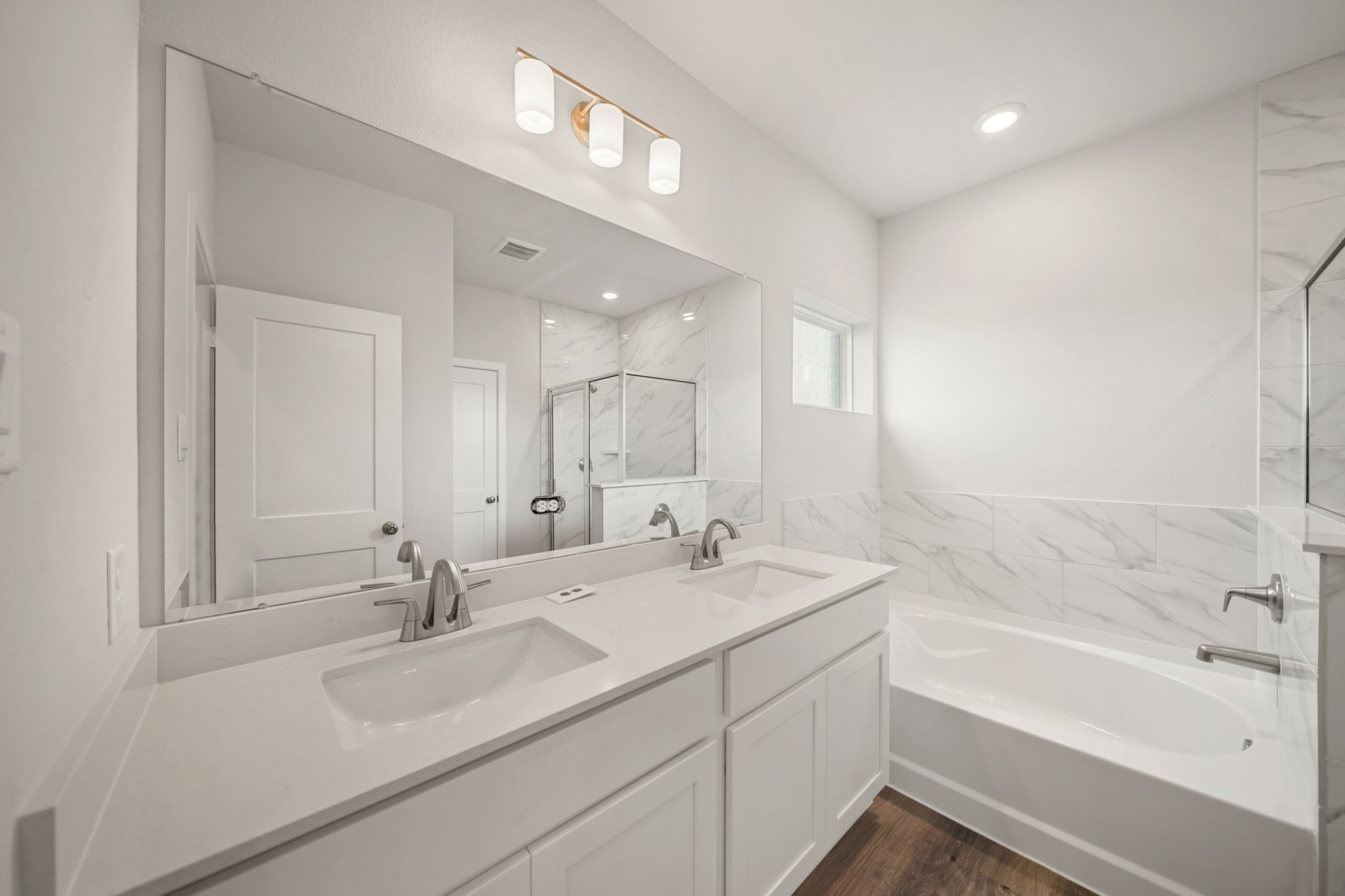 8522 Light Rail Drive Property Photo 13