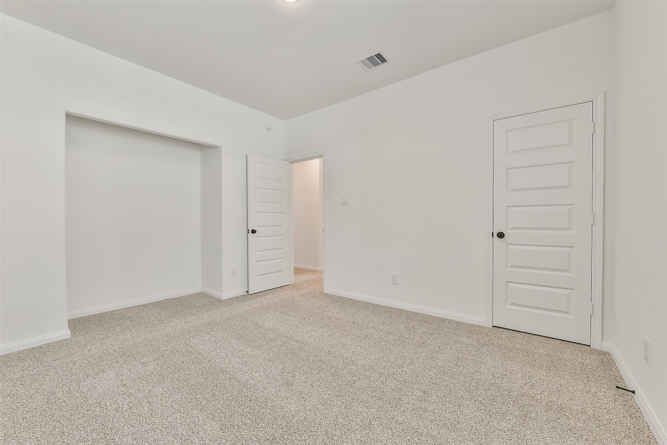 15511 Foresail Lane Property Photo 25