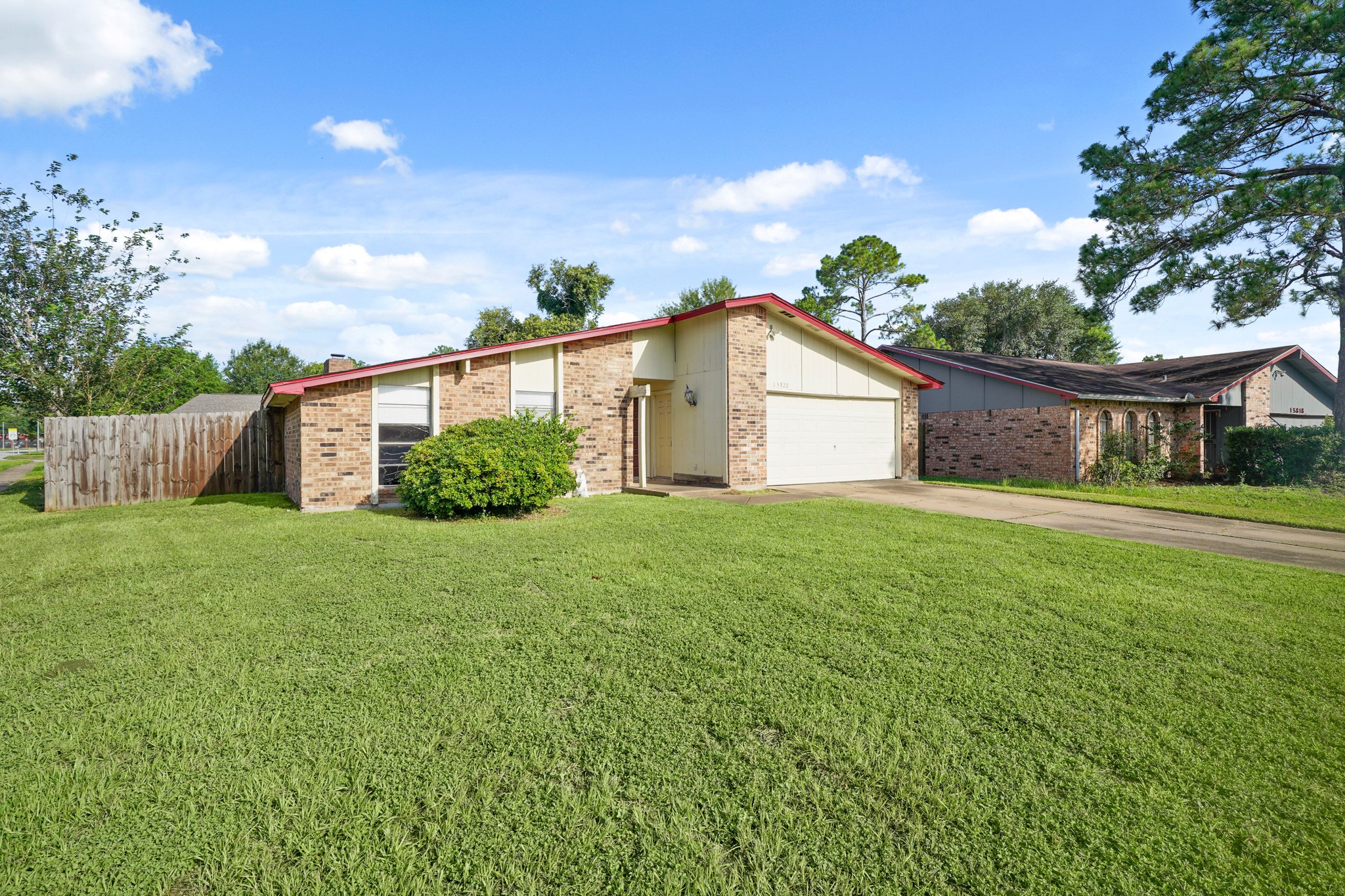 15822 Danford Drive Property Photo 3