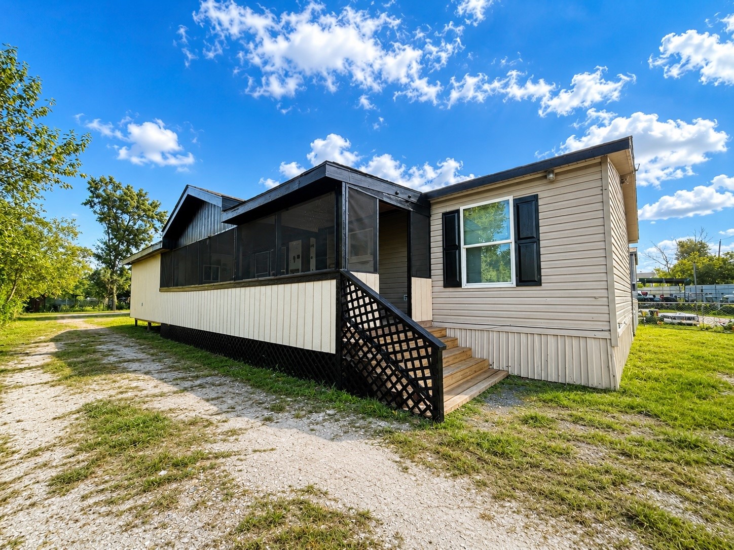 13013 Gladden Drive Property Photo 1
