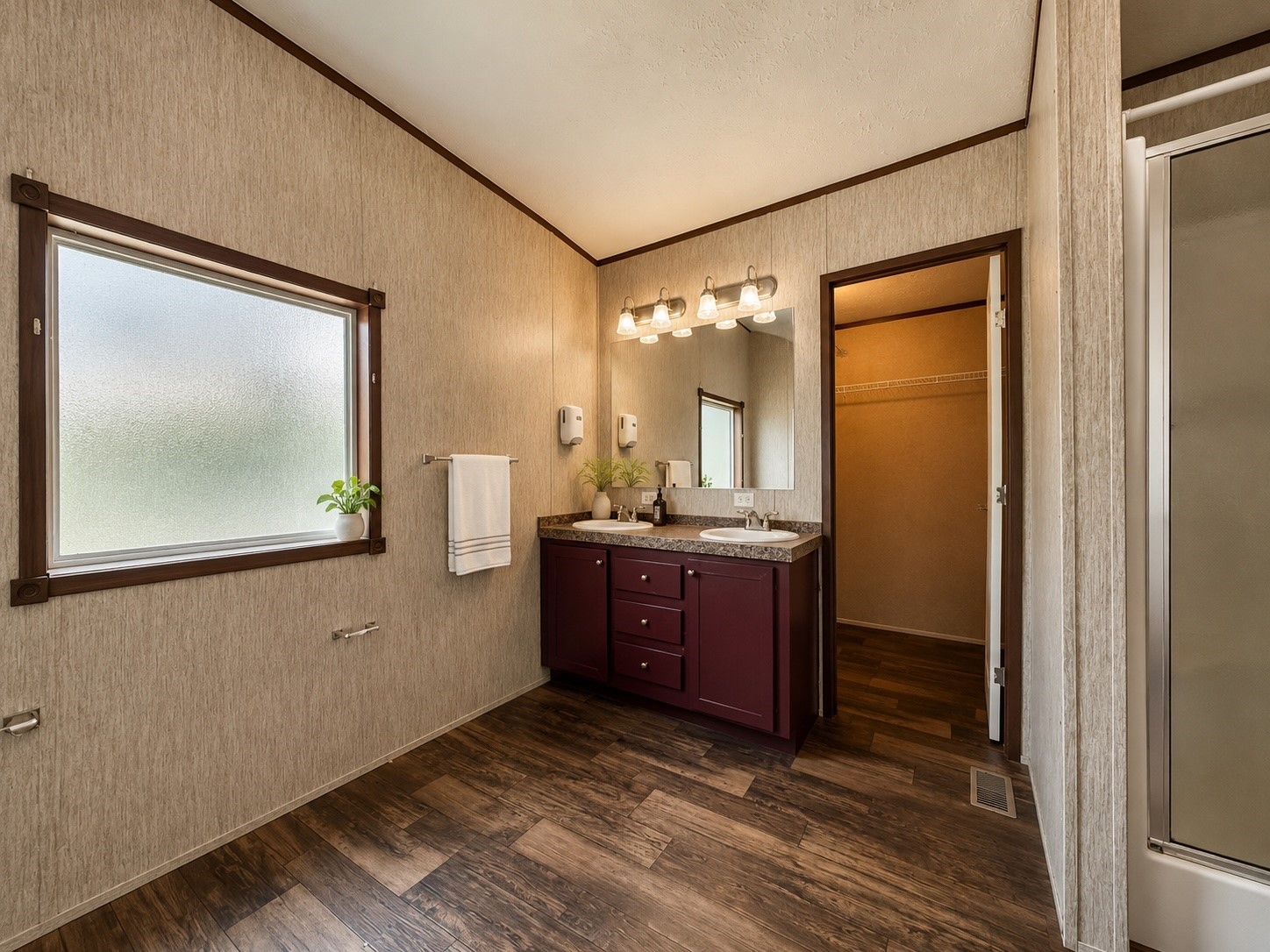 13013 Gladden Drive Property Photo 12