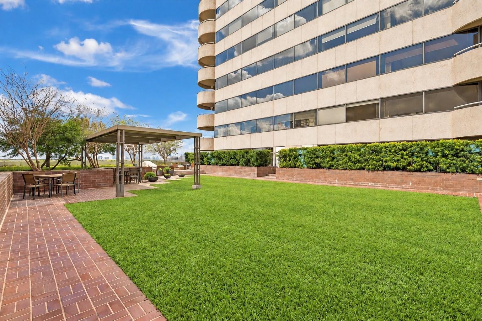 5000 Montrose Boulevard 6a Property Photo 32