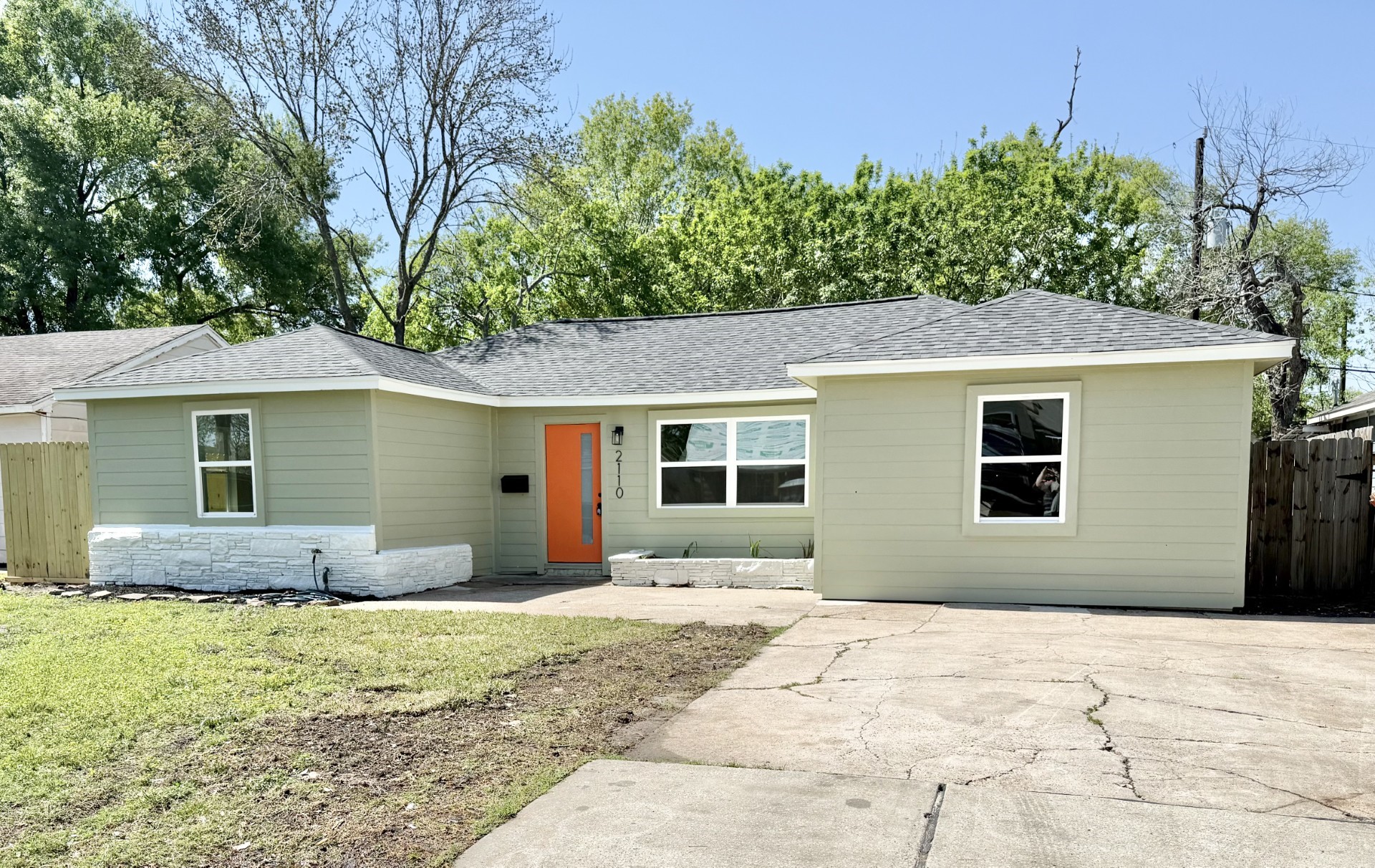 2110 Garvey Drive Property Photo