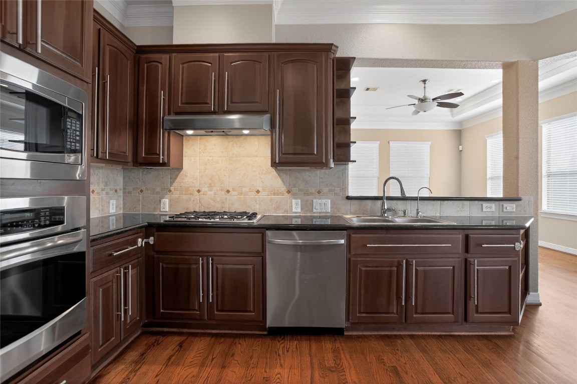 11638 Royal Oaks View Property Photo 6