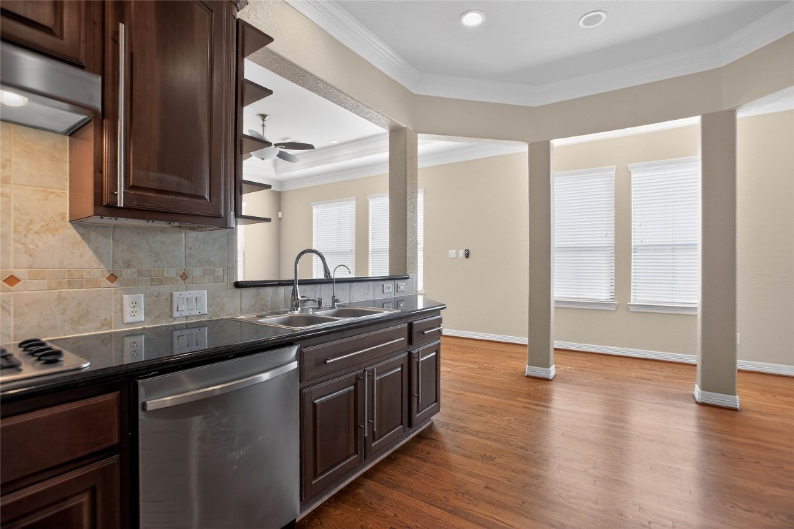 11638 Royal Oaks View Property Photo 7