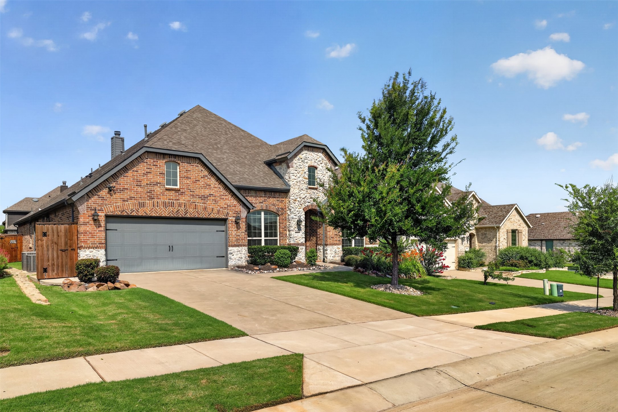 3717 Wildridge Boulevard Property Photo 1