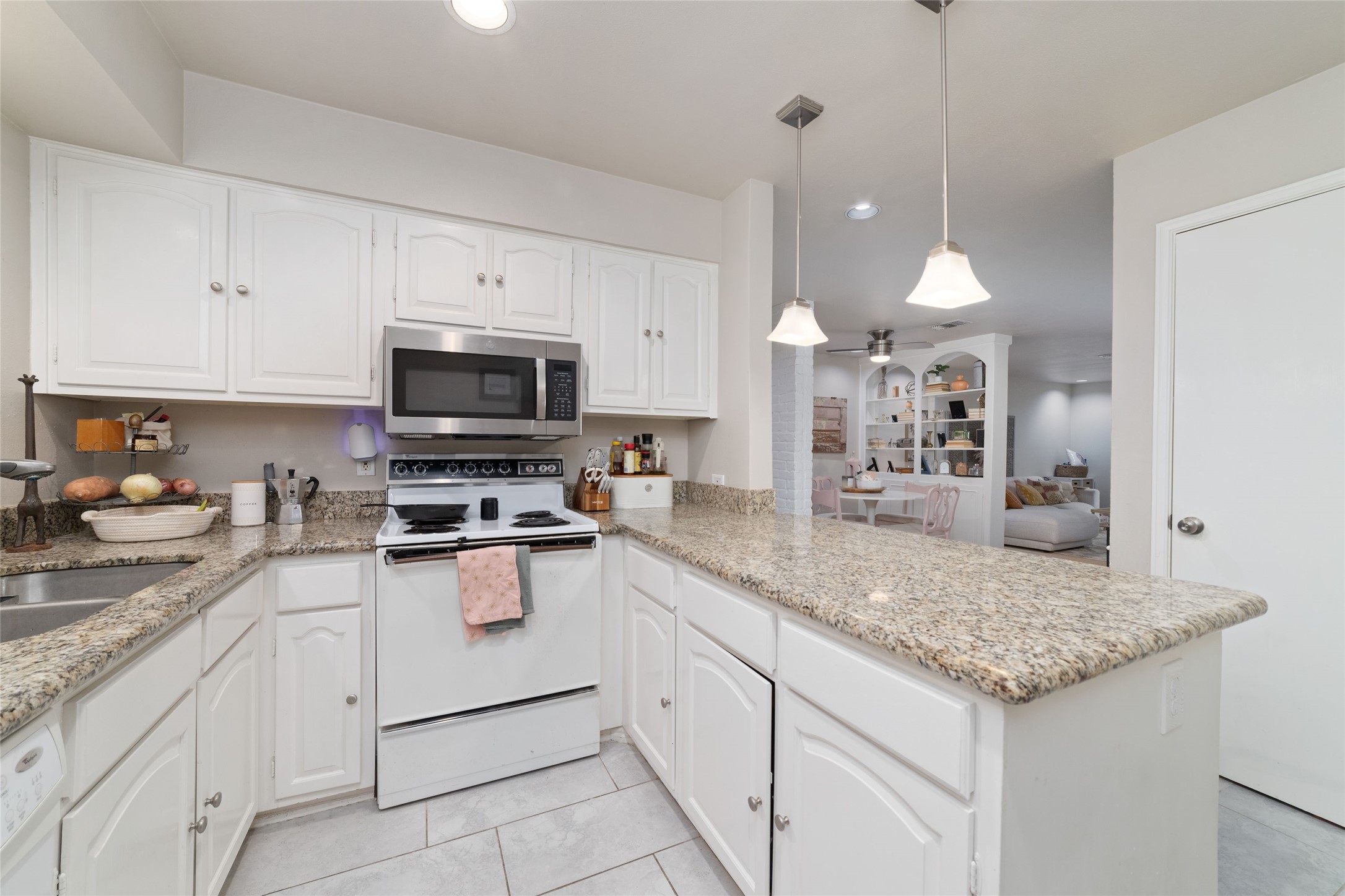 869 Wax Myrtle Lane A Property Photo 16