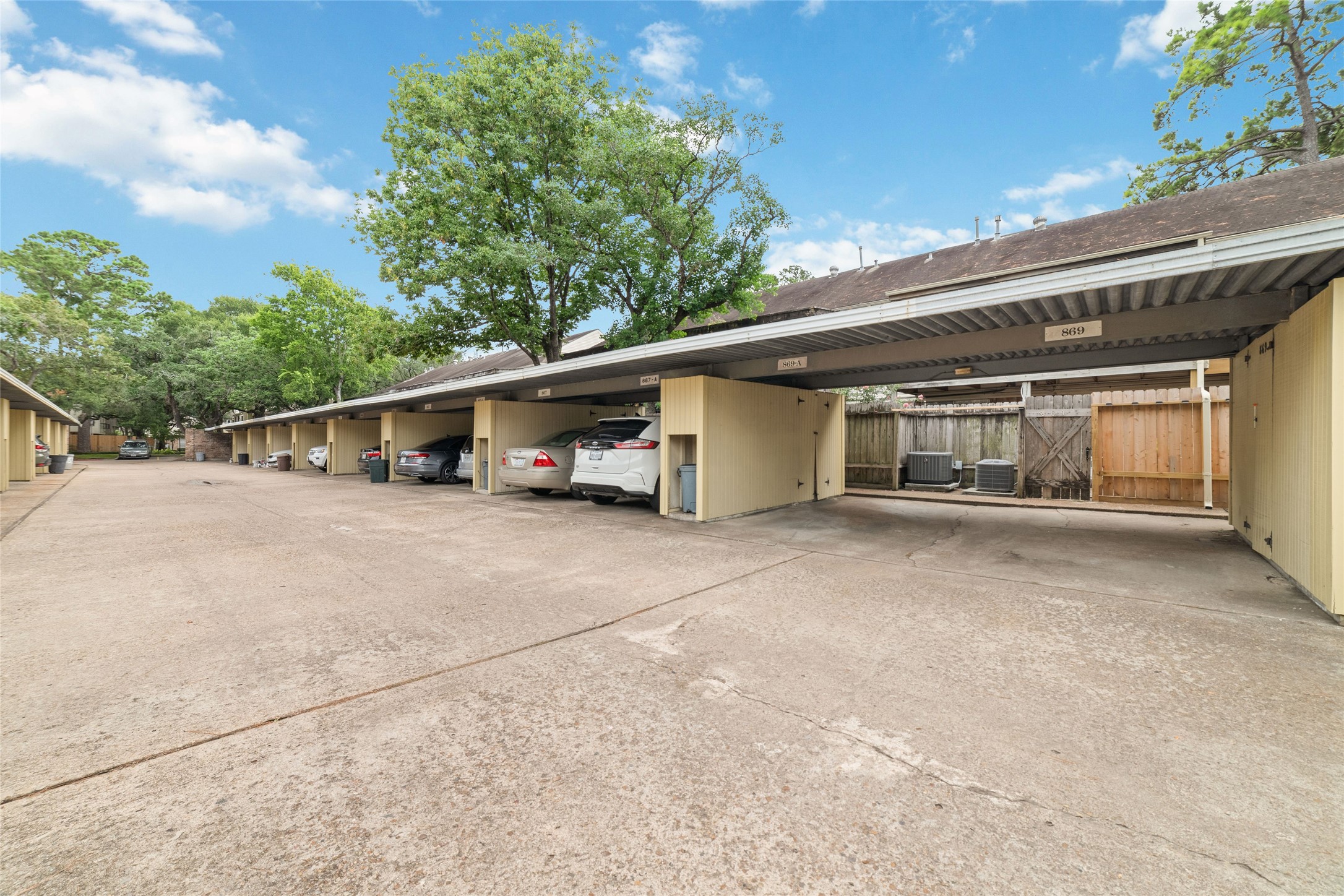 869 Wax Myrtle Lane A Property Photo 25