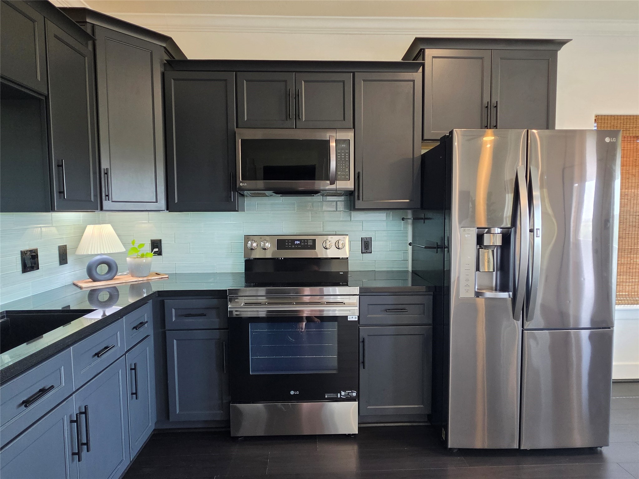 640 18th Street Property Photo 12