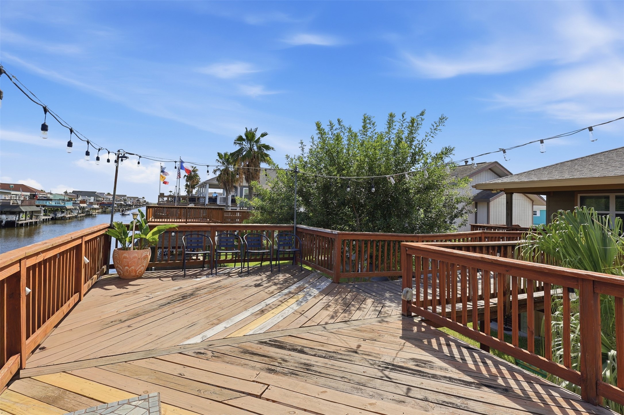 375 Ling Property Photo 12