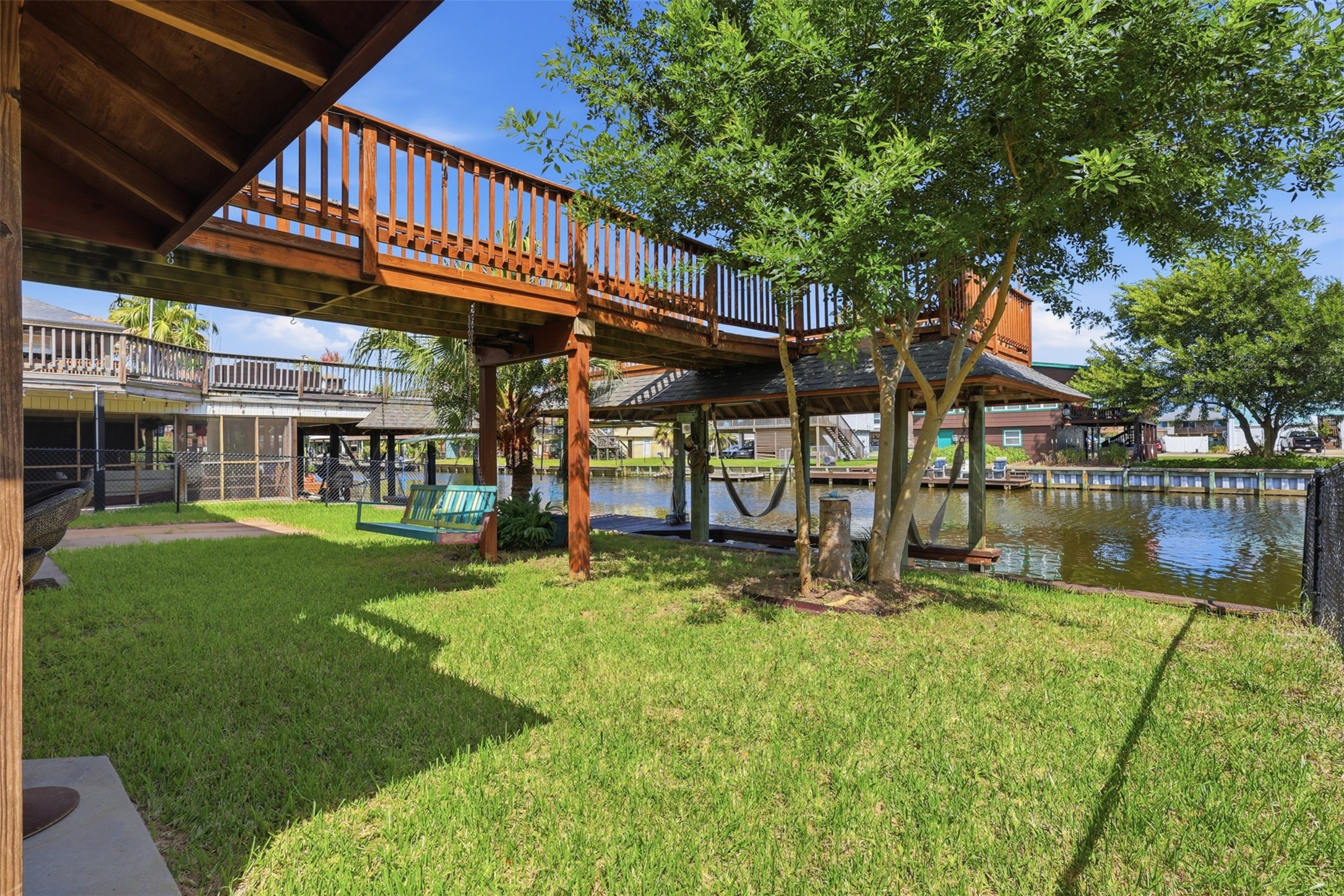 375 Ling Property Photo 22