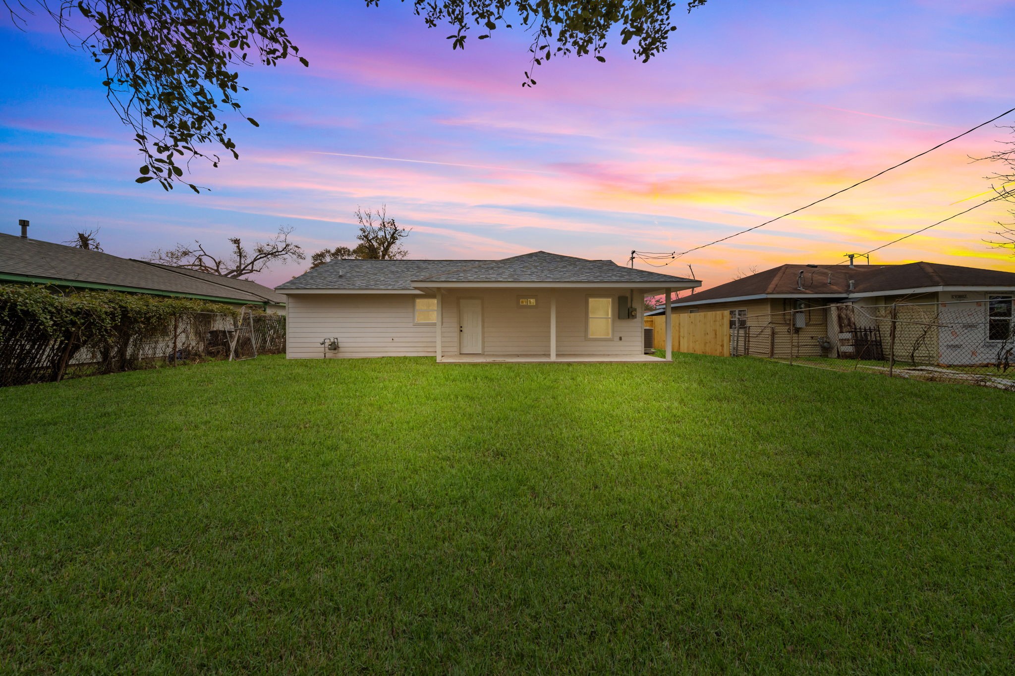 4930 Gren Street Property Photo 20