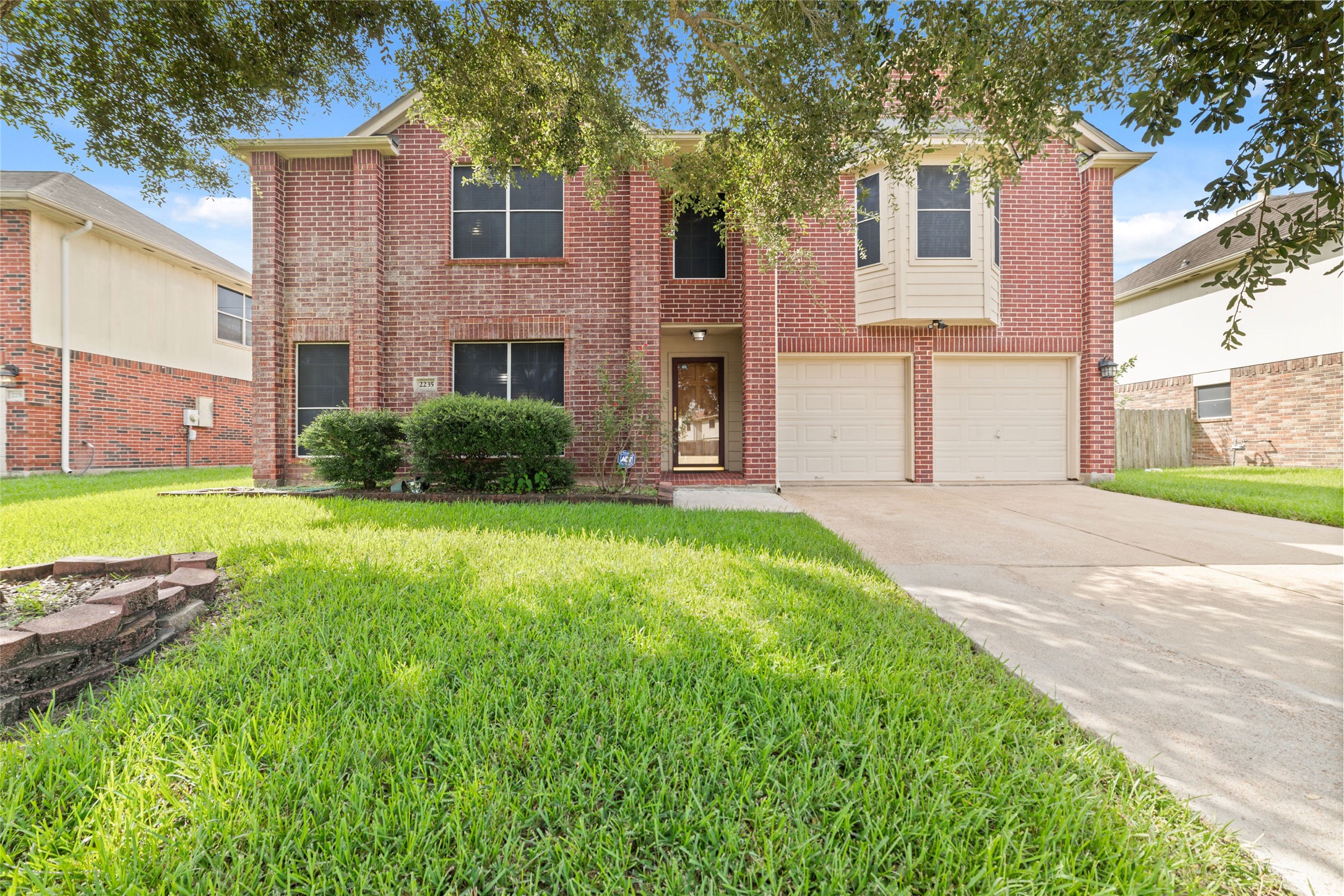2235 Heatherwood Drive Property Photo