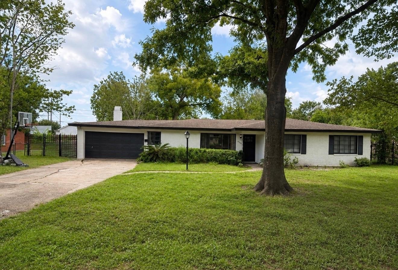 9350 Livernois Road Property Photo 2