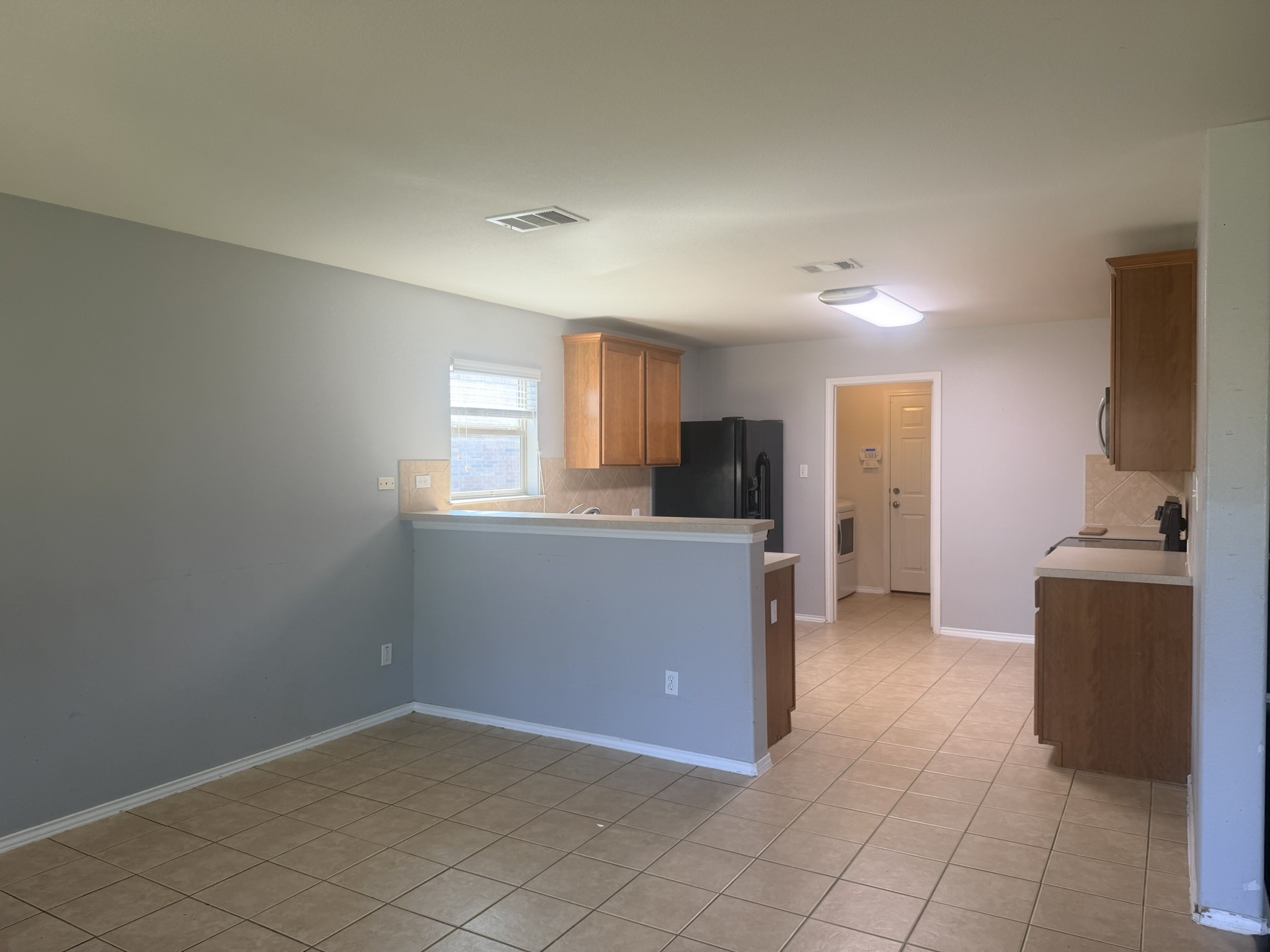 316 Housefinch Loop Property Photo 13