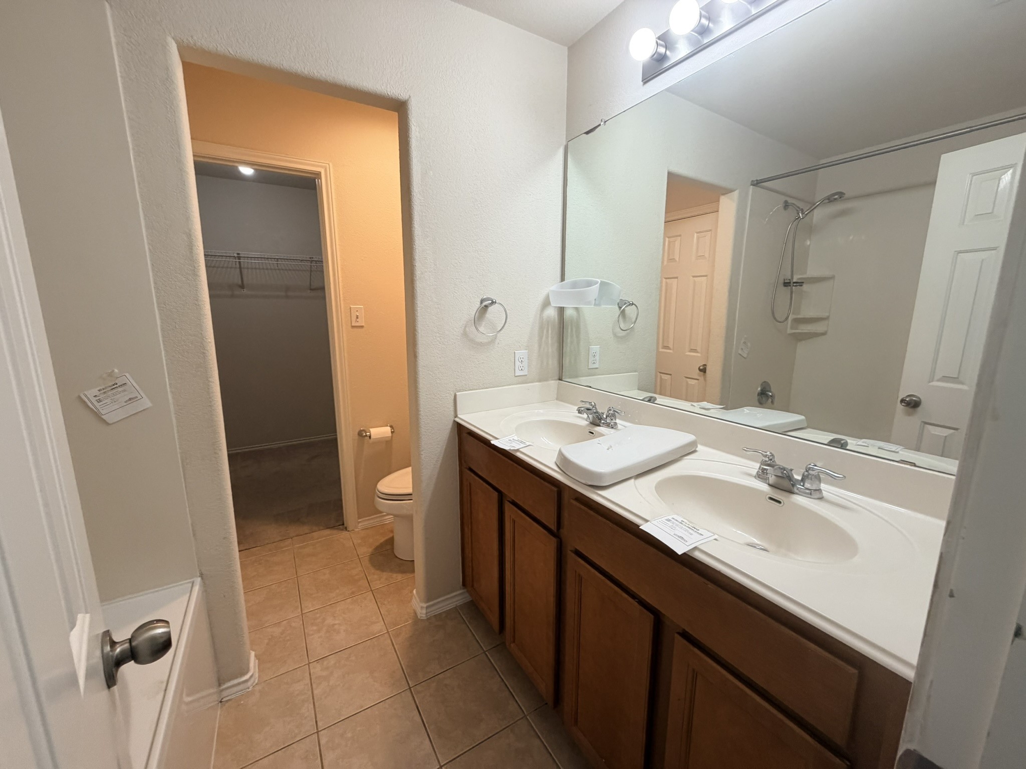 316 Housefinch Loop Property Photo 30
