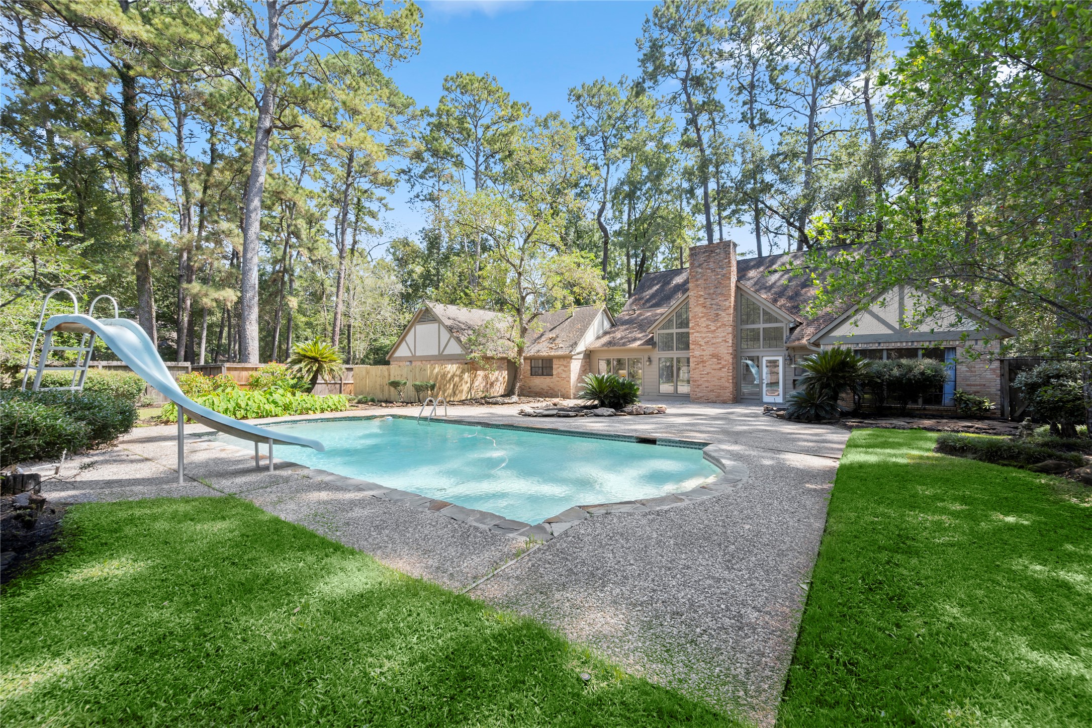 2103 Woodford Green Drive Property Photo 41