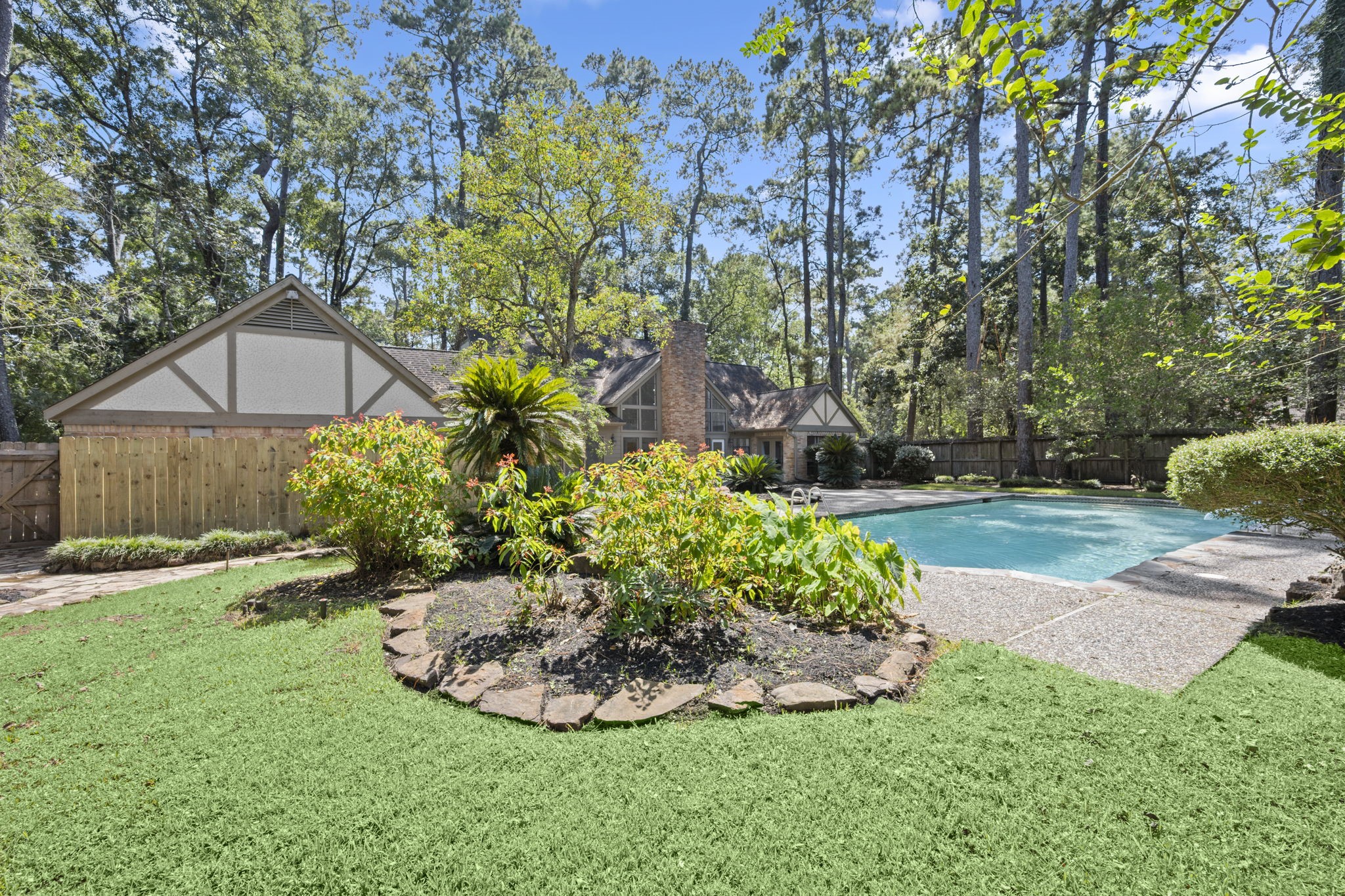 2103 Woodford Green Drive Property Photo 42