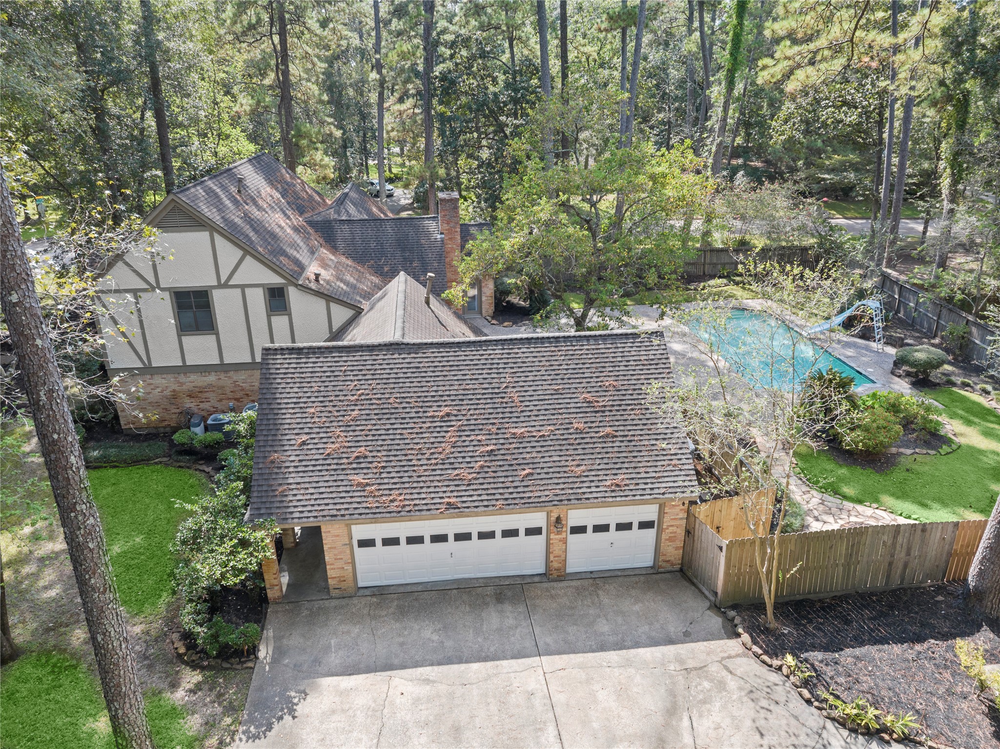 2103 Woodford Green Drive Property Photo 45