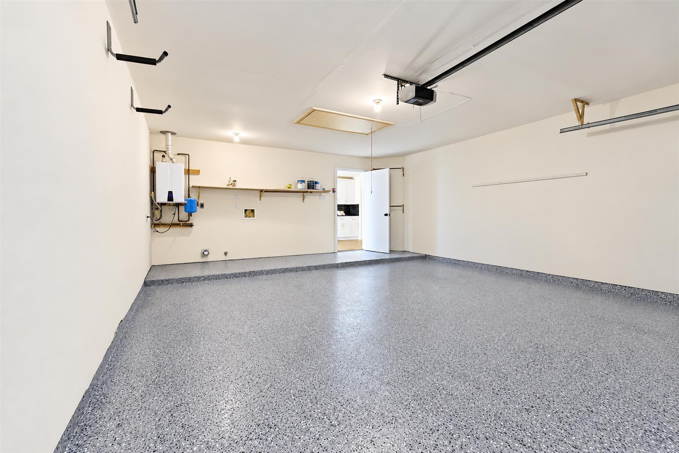 2131 Creekshire Drive Property Photo 34