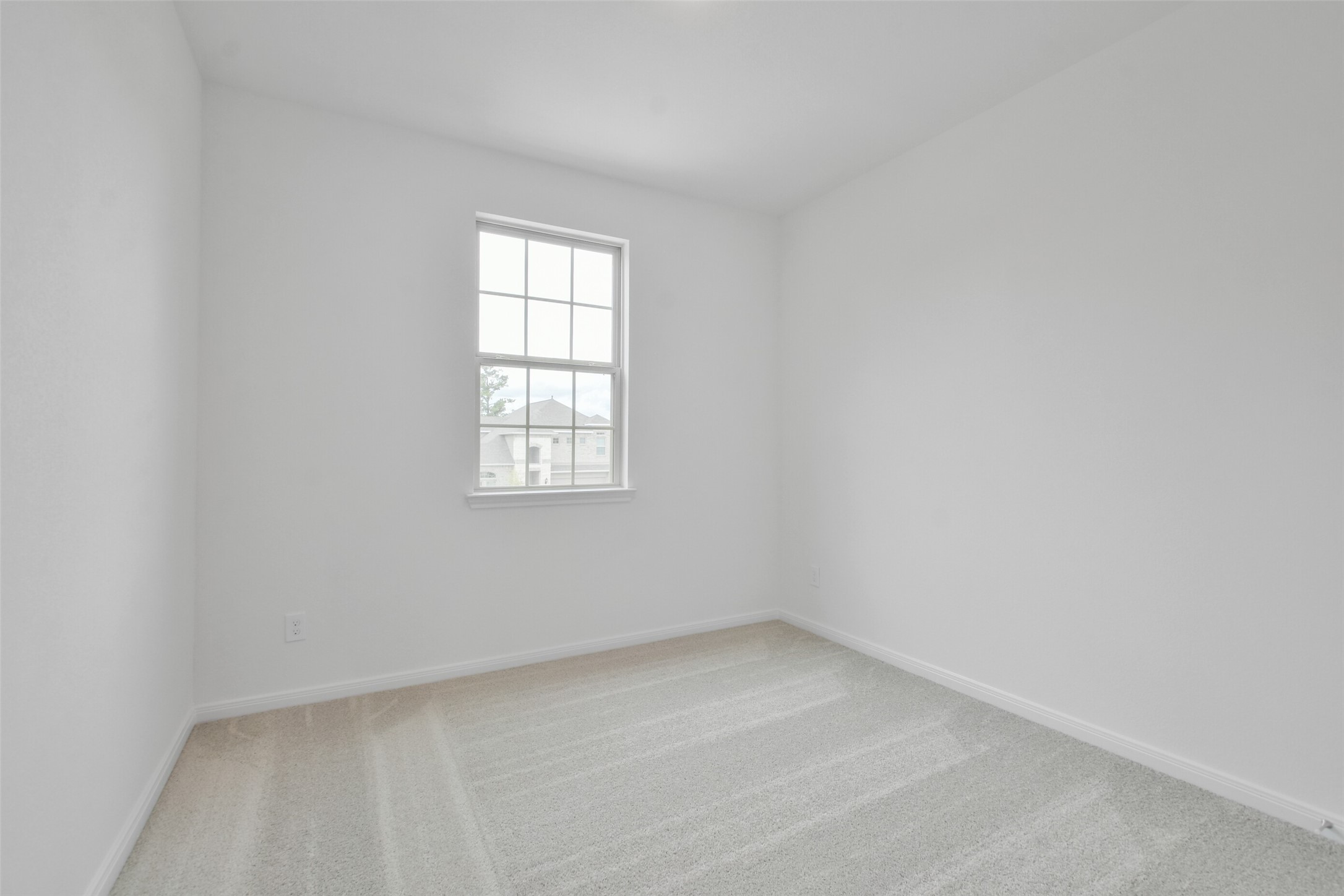 21445 Kings Guild Lane Property Photo 33